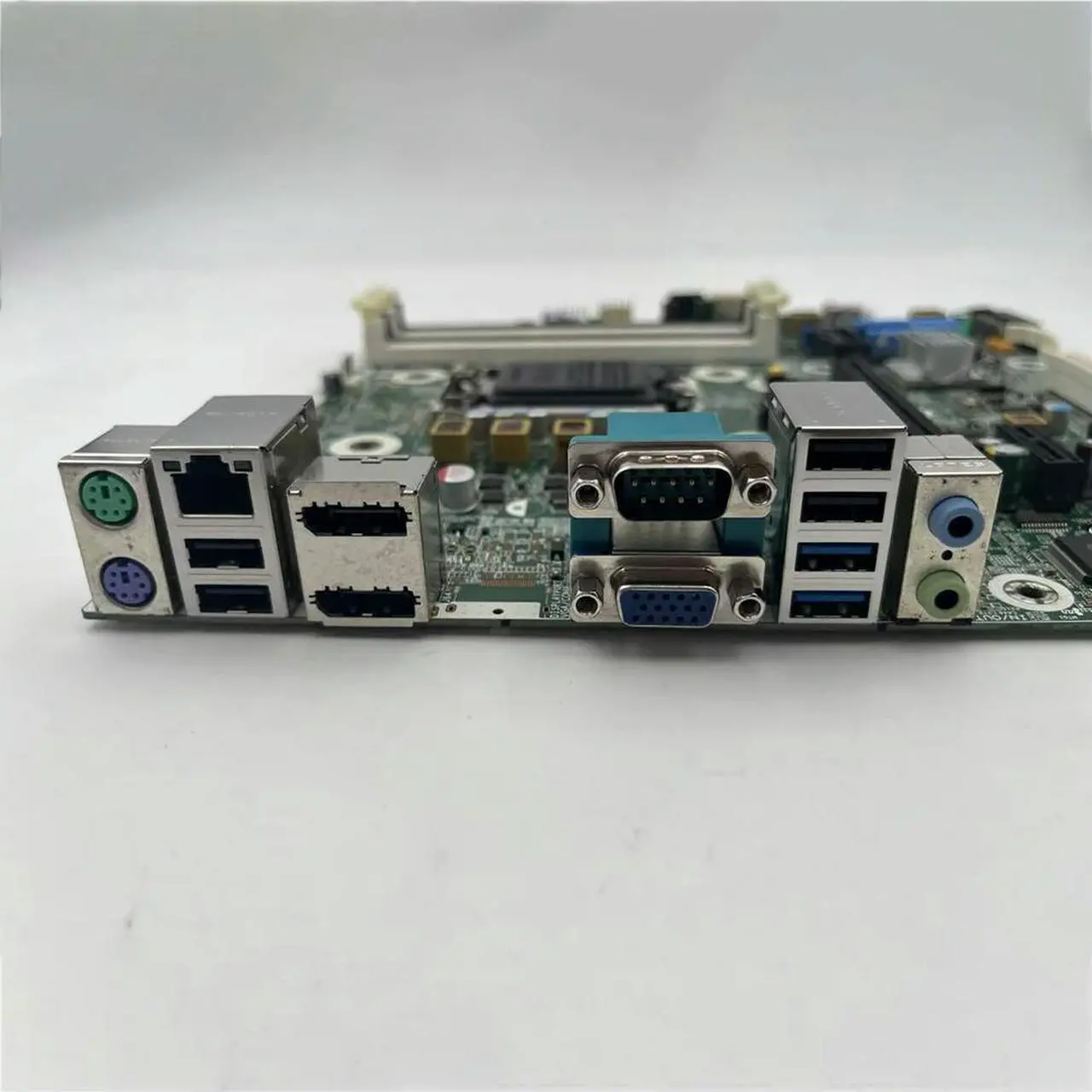 Alt view image 3 of 3 - Desktop Motherboard For 800 880 G1 TWR 737727-001 696538-002 Testing