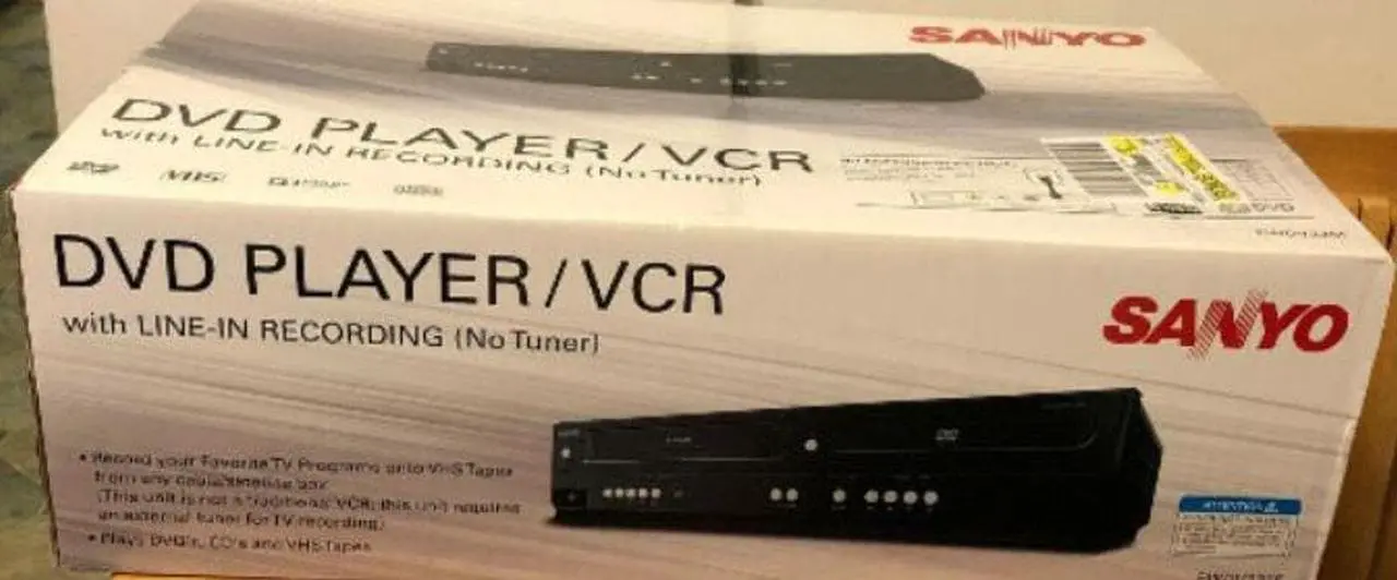Alt view image 3 of 3 - Sanyo FWDV225F DVD VCR Combo Dvd Player Vhs Vcr Combo HDMI Adapter Included