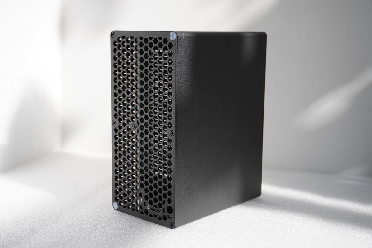 Alt view image 3 of 6 - Goldshell Mini doge II Miner, 335Mh260W OR 420MH400W,WiFi versionDual digging without PSU