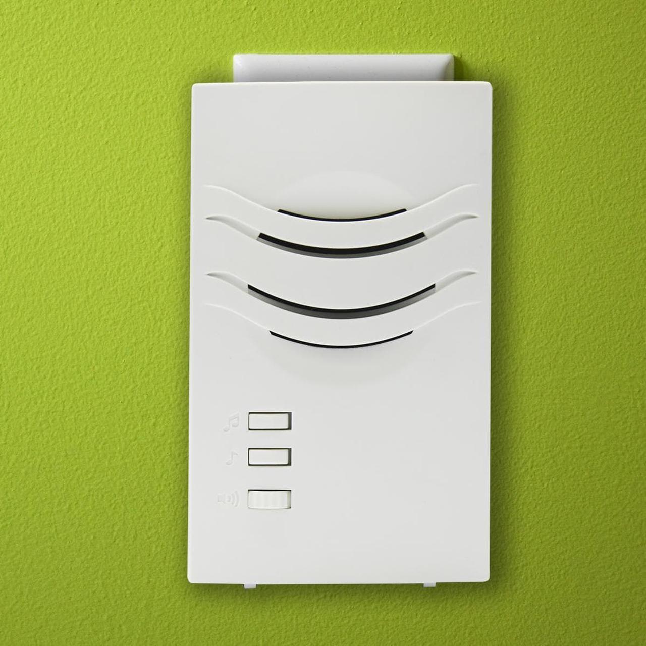 Alt view image 3 of 3 - IQ America WD1150 Wireless Plugin Contemporary Door Chime Door Bell 1 Pushbutton 3 Melody Notes Westminster Chime Volume Control 150 foot Range Simple Install Use Anywhere RV Cabin Office! White