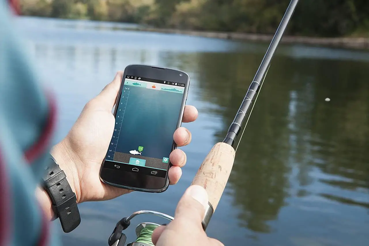 Alt view image 5 of 7 - ReelSonar Wireless Bluetooth Smart Fish Finder