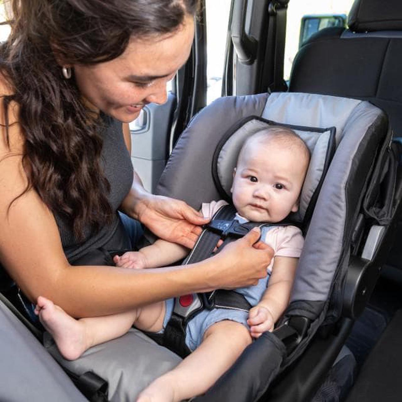 Alt view image 7 of 7 - Baby Trend EZ-Lift 35 PLUS Infant Car Seat, Dash Black