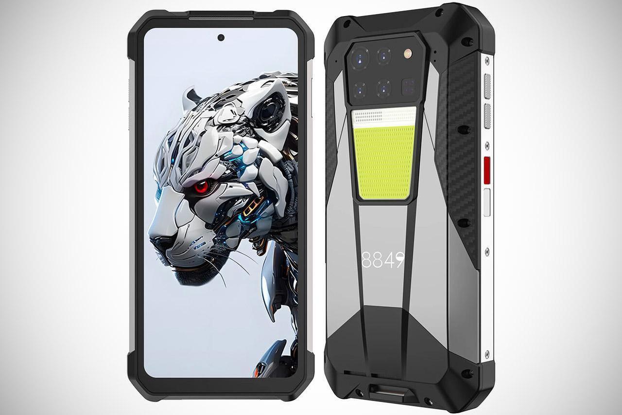 Main image of Unihertz Tank 3 Pro 5G 6.79" 16RAM/512GB 200MP 23800mAh Projector