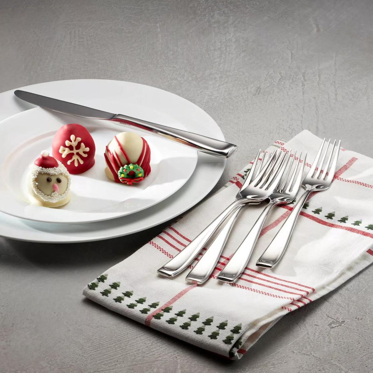 Alt view image 3 of 4 - Oneida Moda Stainless Steel 65-Piece Flatware Set, Service for 12, Silver