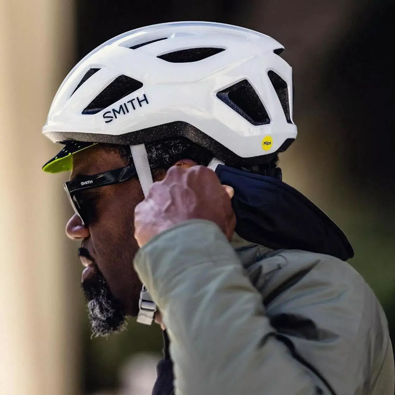 Alt view image 2 of 7 - Smith Unisex Adjustable & Lightweight Signal MIPS Helmet - White, Medium