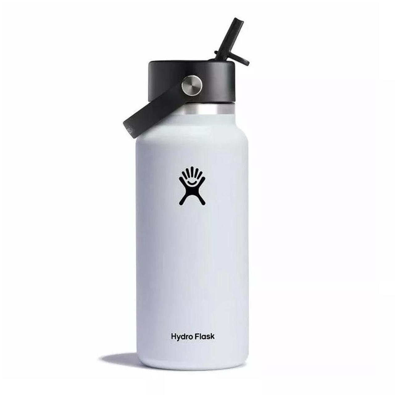 Main image of Hydro Flask Vacuum Insulated Wide Mouth Chug Cap with Lid, 32oz, White