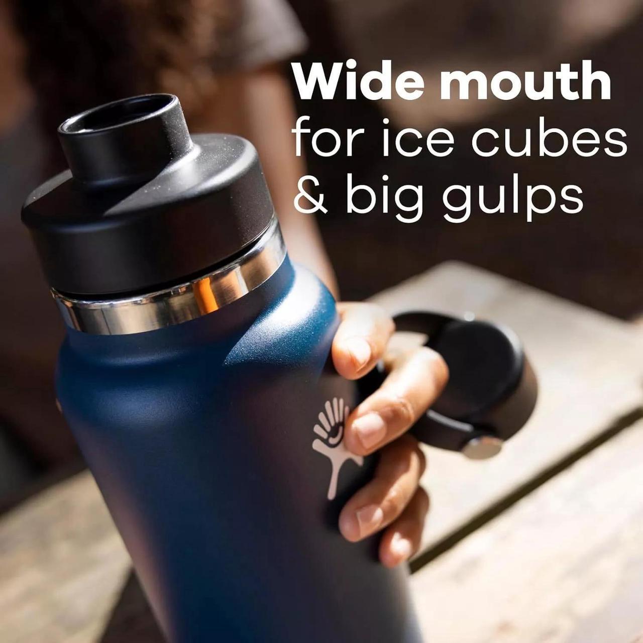 Alt view image 3 of 5 - Hydro Flask Vacuum Insulated Wide Mouth Chug Cap with Lid, 32oz, White