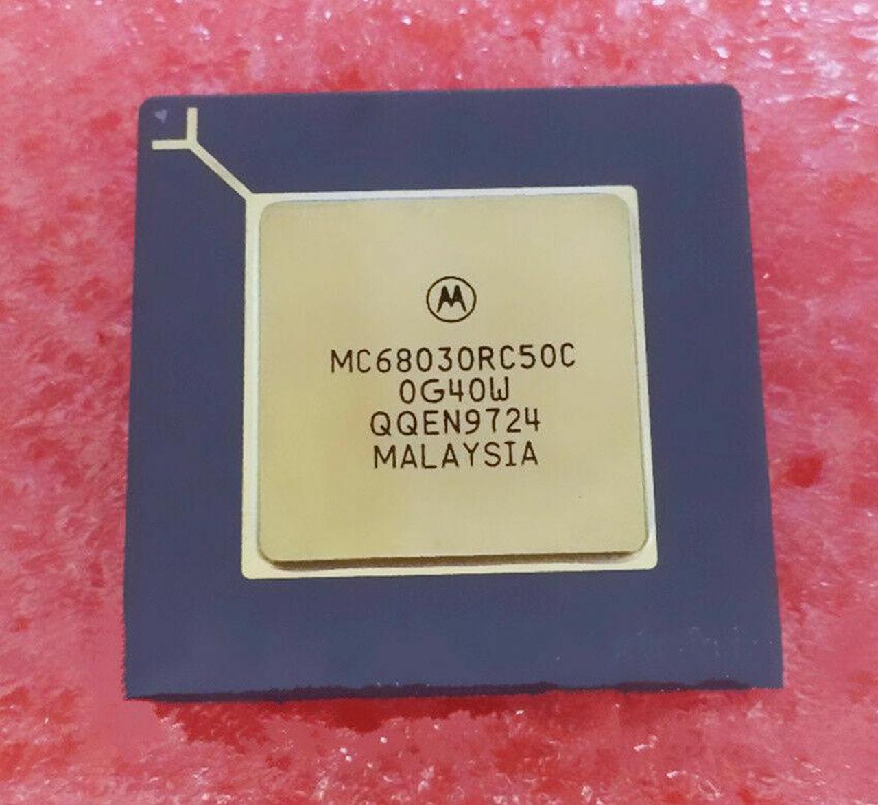 1PCS MC68030RC50C ENHANCED 32-BIT MICROPROCESSOR