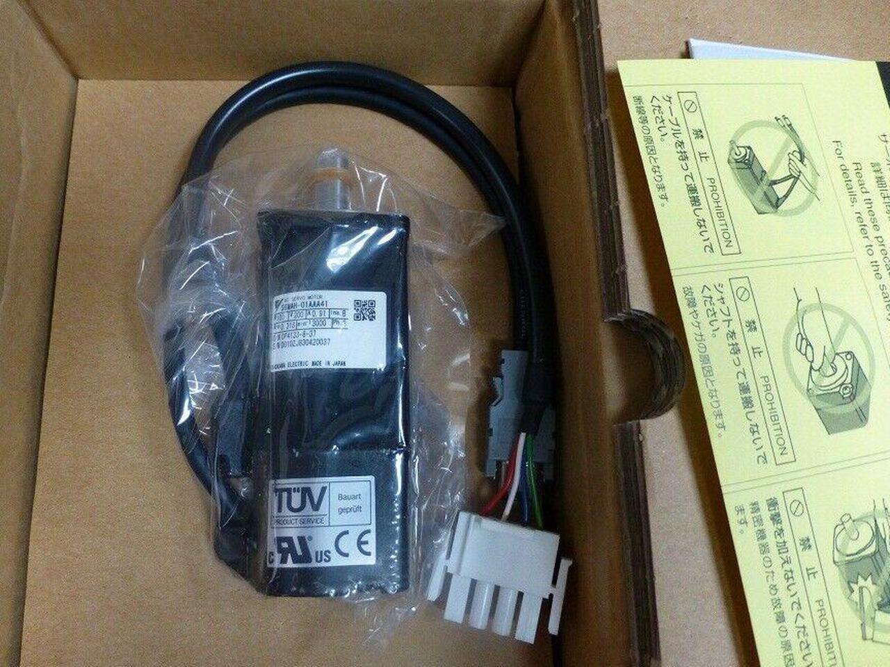 YASKAWA AC SERVO MOTOR SGMAH-01AAA4C-E NEW ORIGINAL FREE EXPEDITED SHIPPING