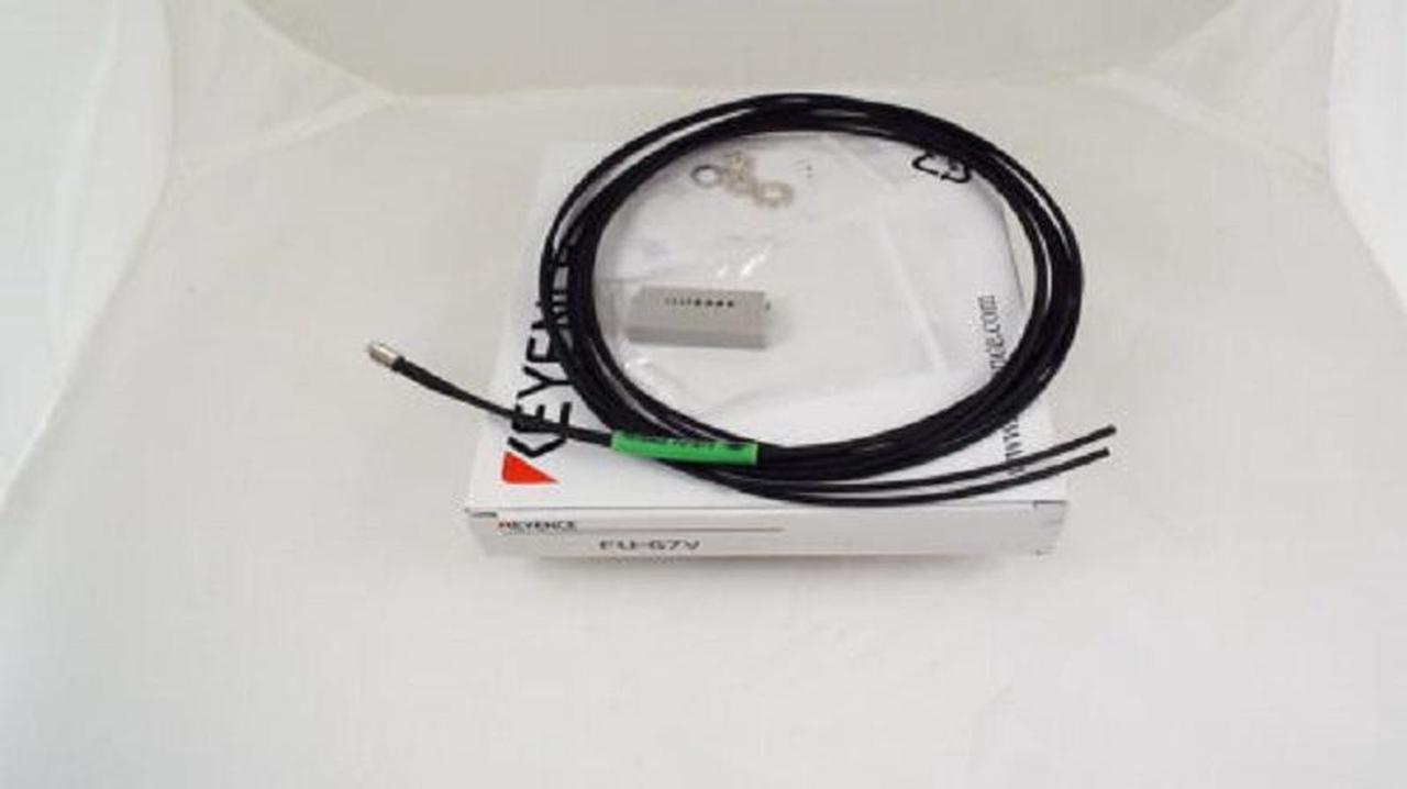 1PC Keyence FU-67 Fiber Optic Sensor FU67 Digital Fiber Unit New In Box