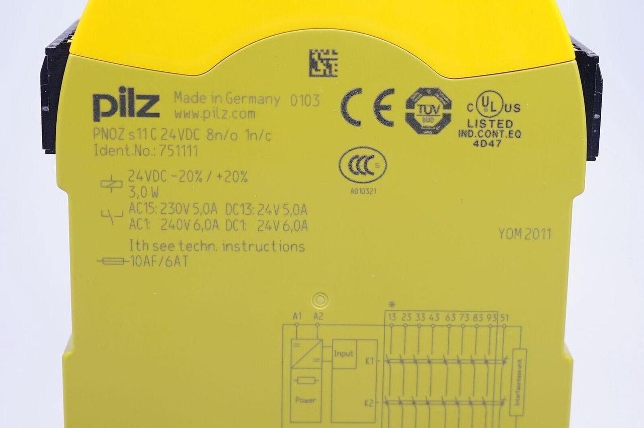 1 PCS NEW PILZ safety relay PNOZ S11 C 24VDC 8n/o 1n/c 751111