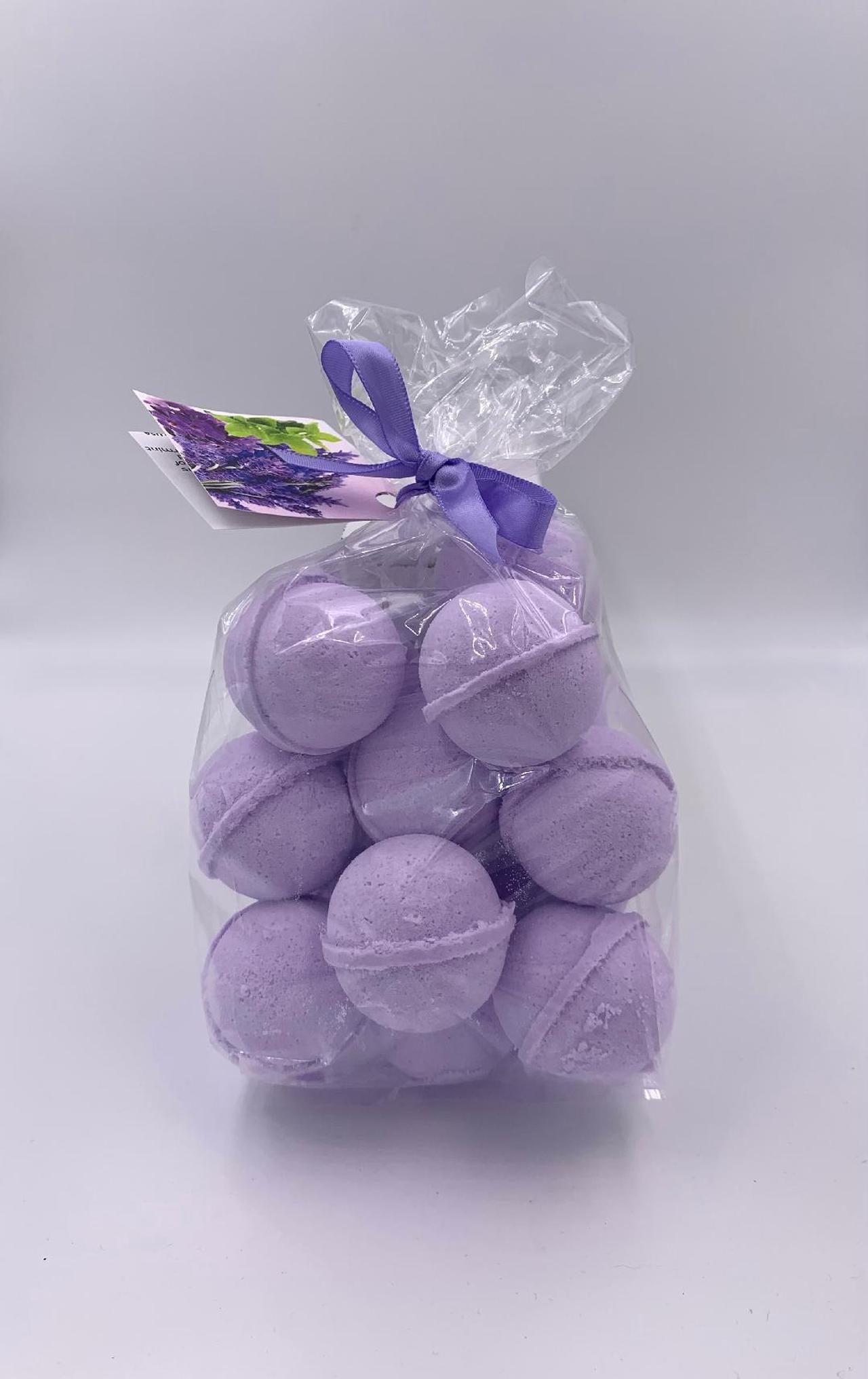 Alt view image 2 of 4 - Spa Pure Black Raspberry Vanilla: USA Made with Shea Butter and Mango Butter, Ultra-Moisturizing, Great for Dry Skin, All Skin Types (14 Count) Pack of 1