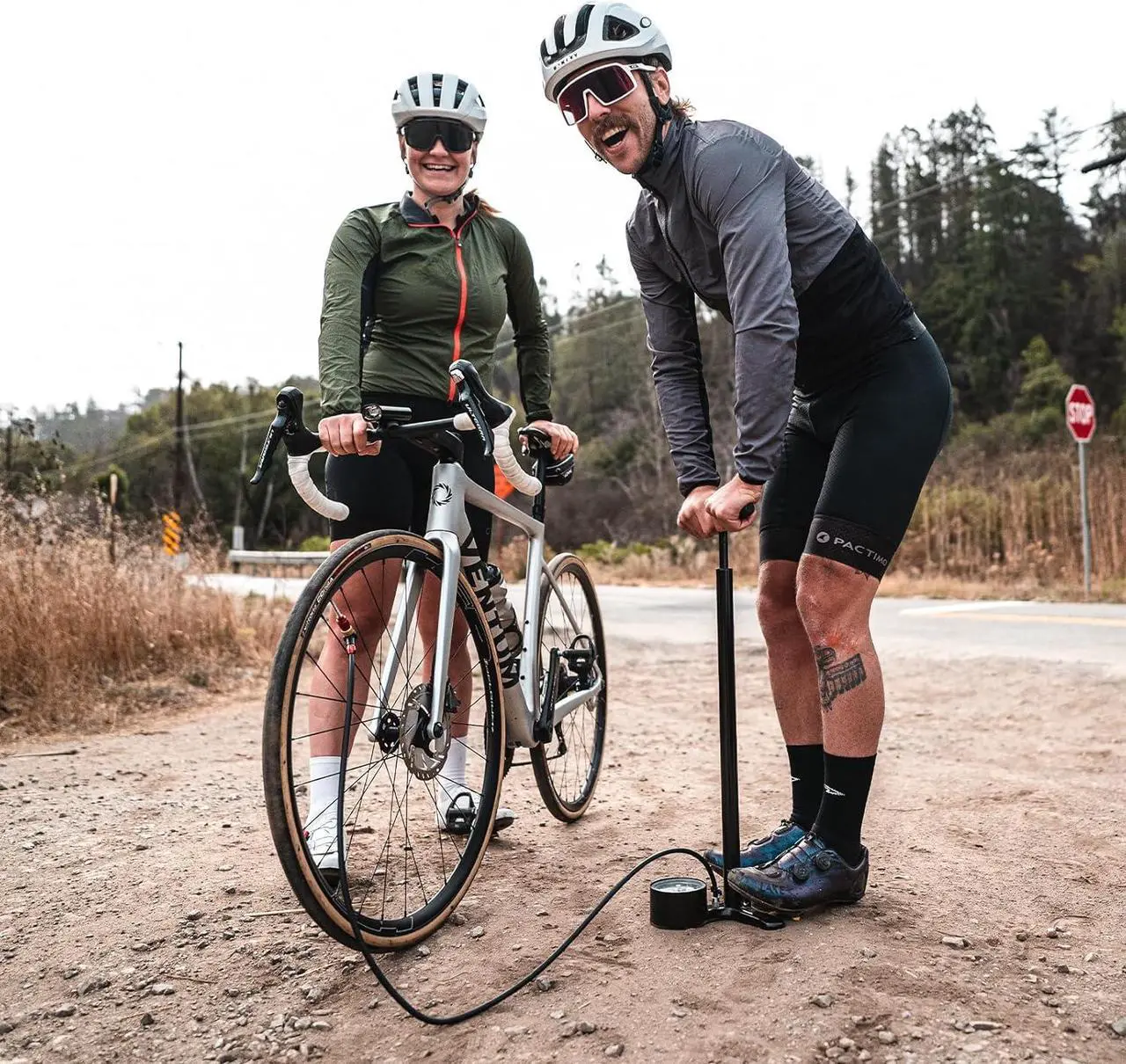 Alt view image 7 of 7 - Classic Floor Drive 3.5 High Pressure Bicycle Floor Pump with Accurate 3.5" Analog Gauge - Aluminum/Steel 220 PSI Tire Air Pump for Road/Track Bikes - ABS-1 Pro Chuck Fits Presta/Schrader Valve