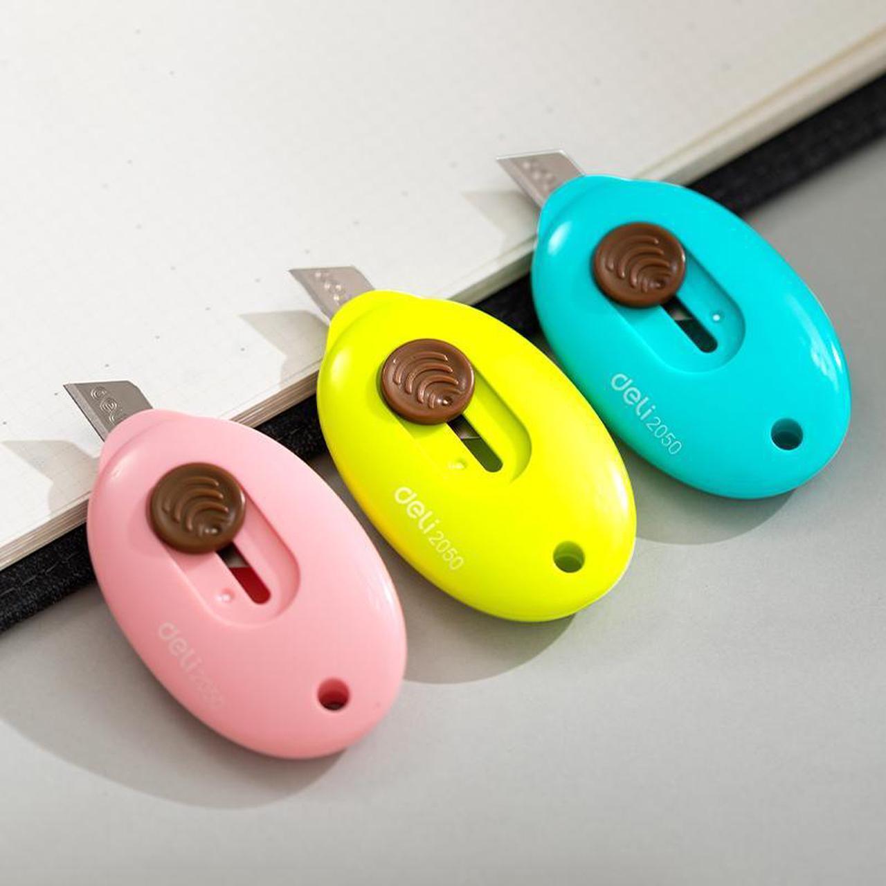 Alt view image 5 of 7 - Deli 3 Pcs Mini Retractable Utility Knife Box Cutter Letter Opener Portable, Suitable for Cutting Envelopes(Pink,Blue,Green)