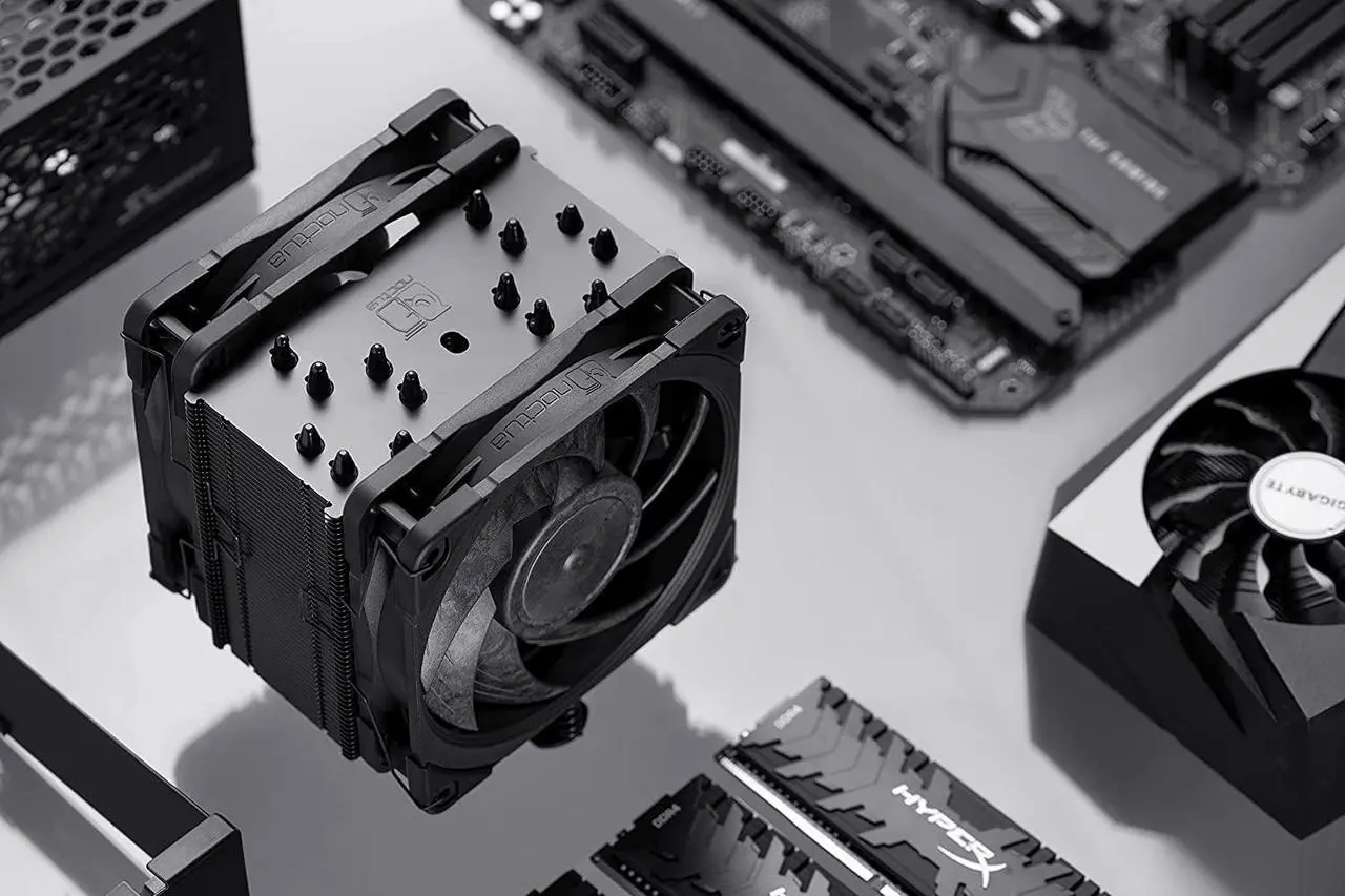 Alt view image 4 of 6 - Noctua NH-U12A chromax.Black, 120mm Single-Tower CPU Cooler (Black)