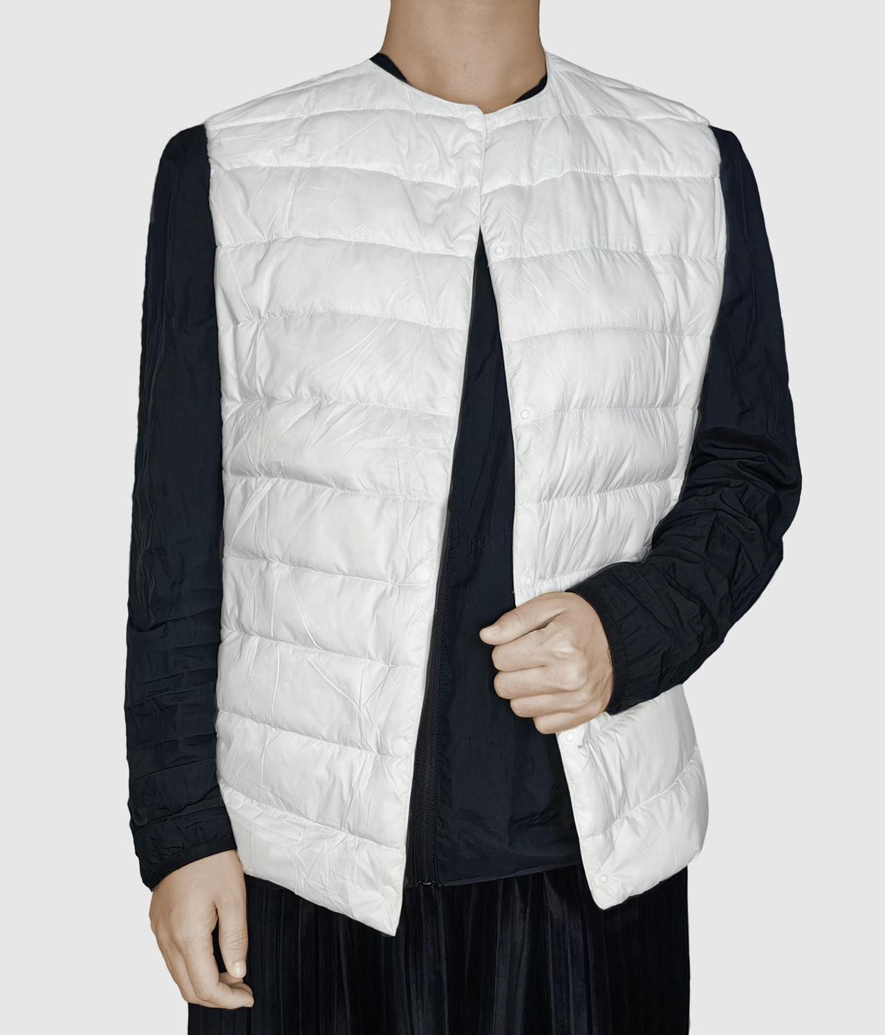 Alt view image 6 of 7 - SYAYA Womens Puffer Vest, Crop Down Vest Sleeveless for Women, Winter Outerwear Warm Cropped Corduroy Jacket Coat U-SY-V1 (US, Alpha, XX-Large, Regular, Regular, White)