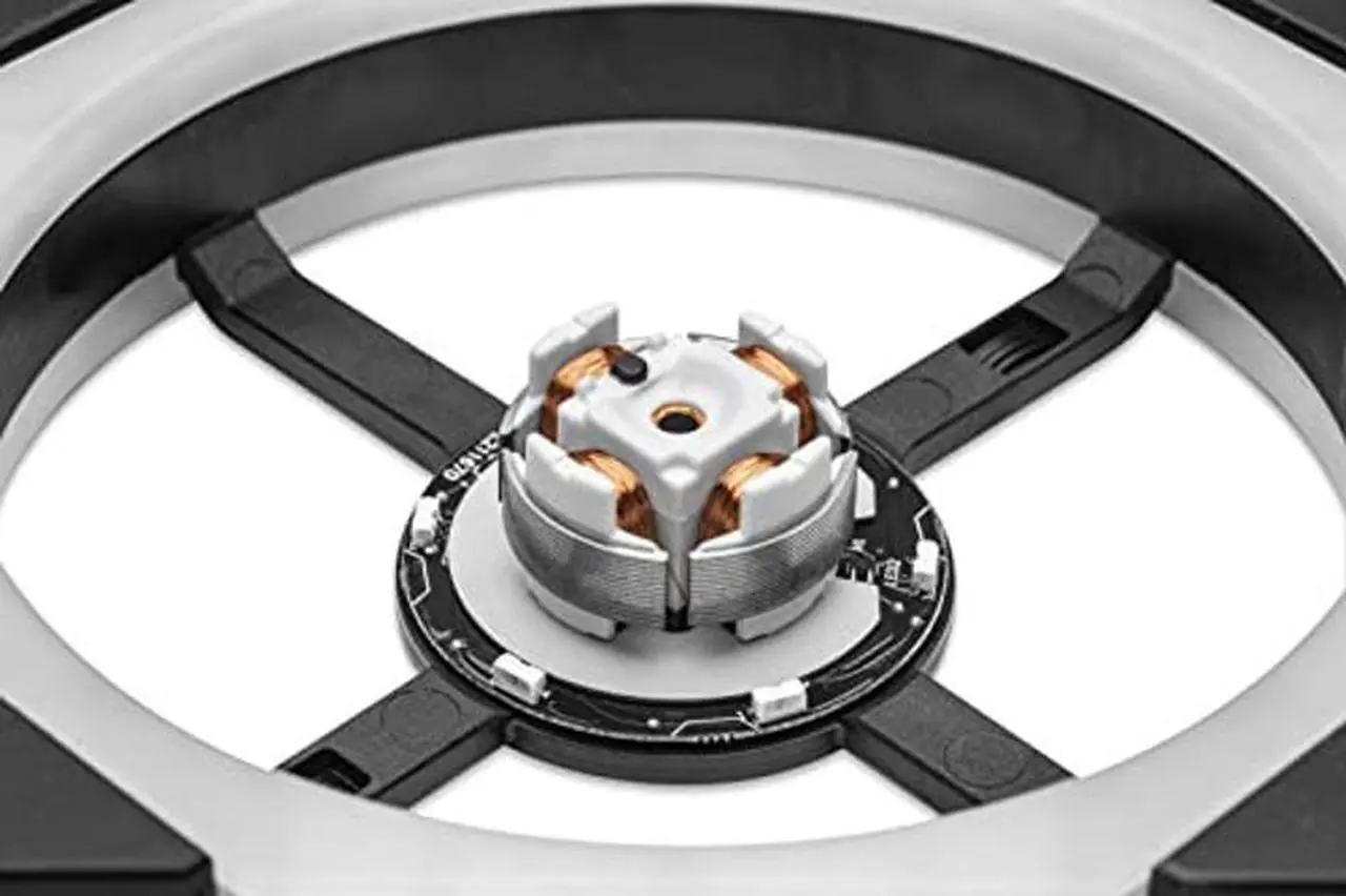 Alt view image 5 of 5 - EKWB EK-Quantum Impulse 120 D-RGB 120mm Fan, 400-1800 RPM, Black