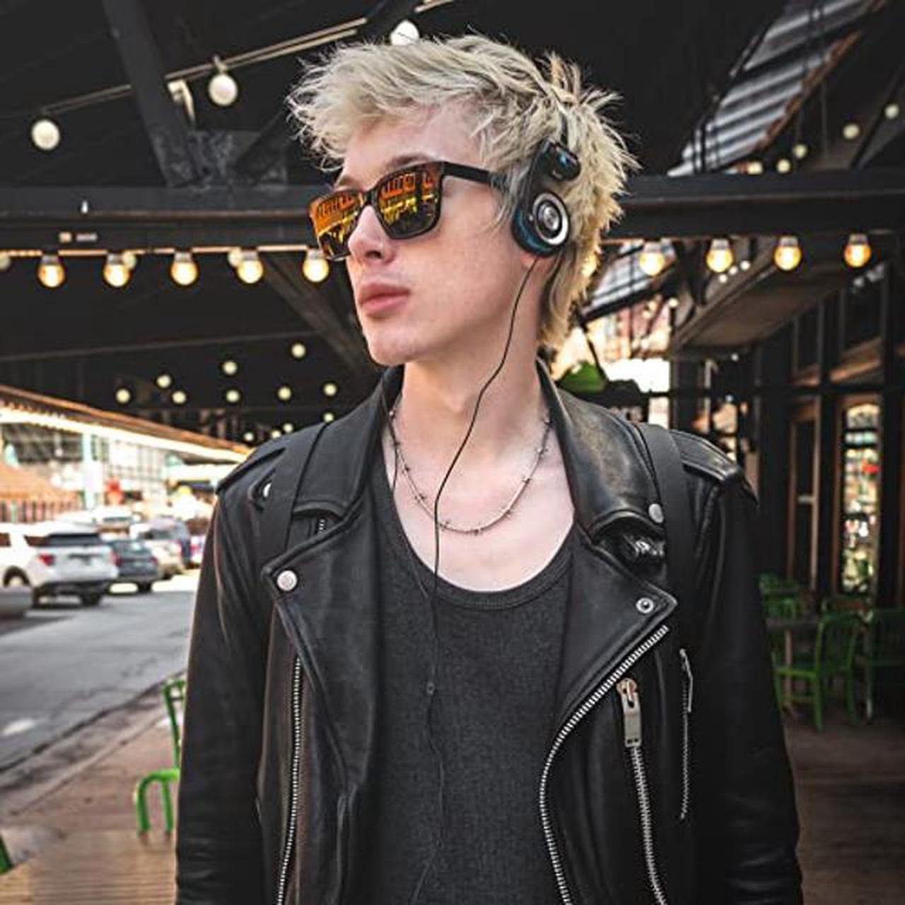 Alt view image 4 of 4 - Koss Porta Pro Classic On-Ear Headphones, Retro Style, 3.5mm Wired Plug, Durable, Black/Silver
