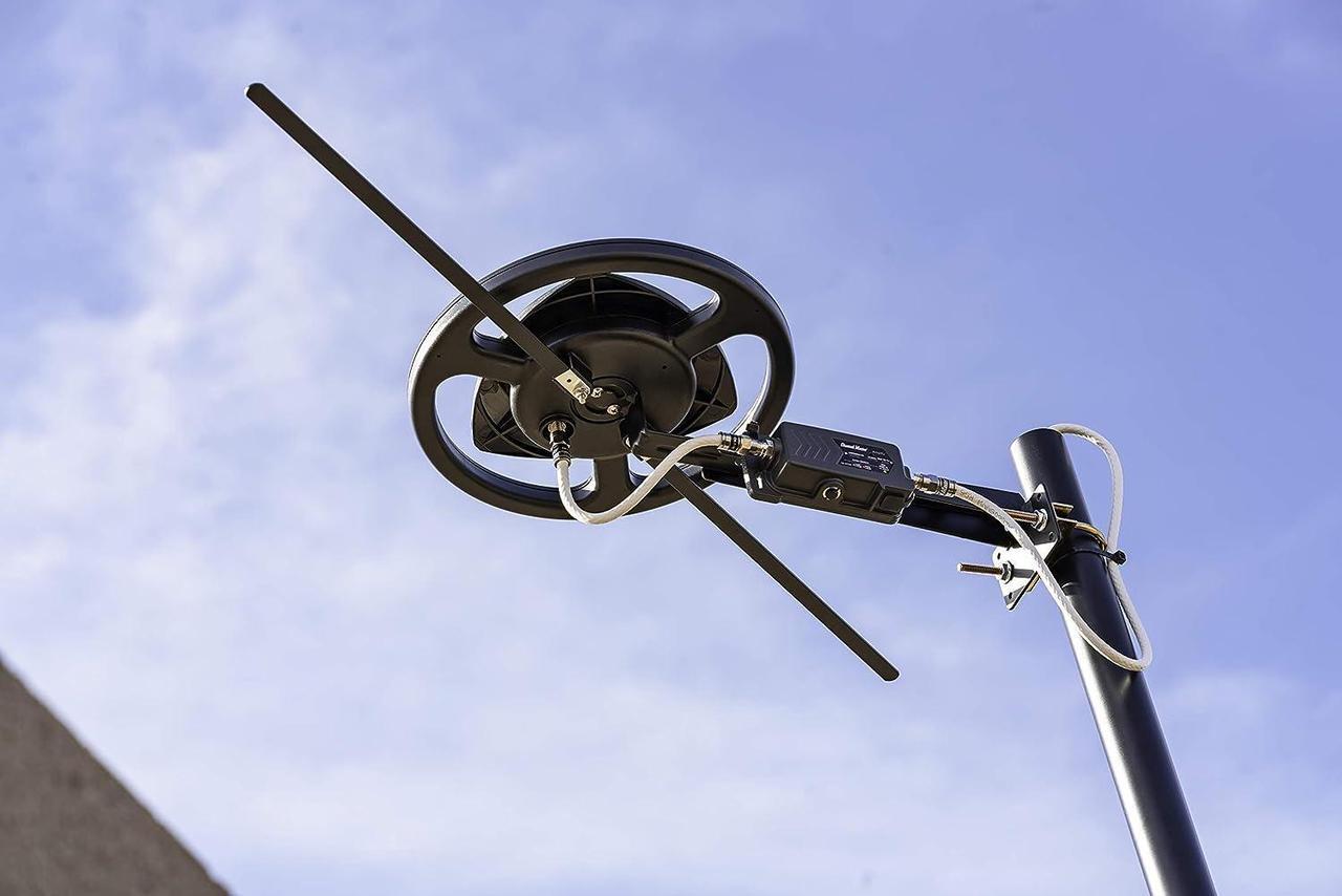 Alt view image 7 of 7 - Channel Master Omni+ Omnidirectional Outdoor TV Antenna with Mounting Bracket for Roof, Attic, RV - VHF/UHF Digital HDTV Antenna with 360 Degree Reception Span - 50 Mile Range [CM-3011HD]