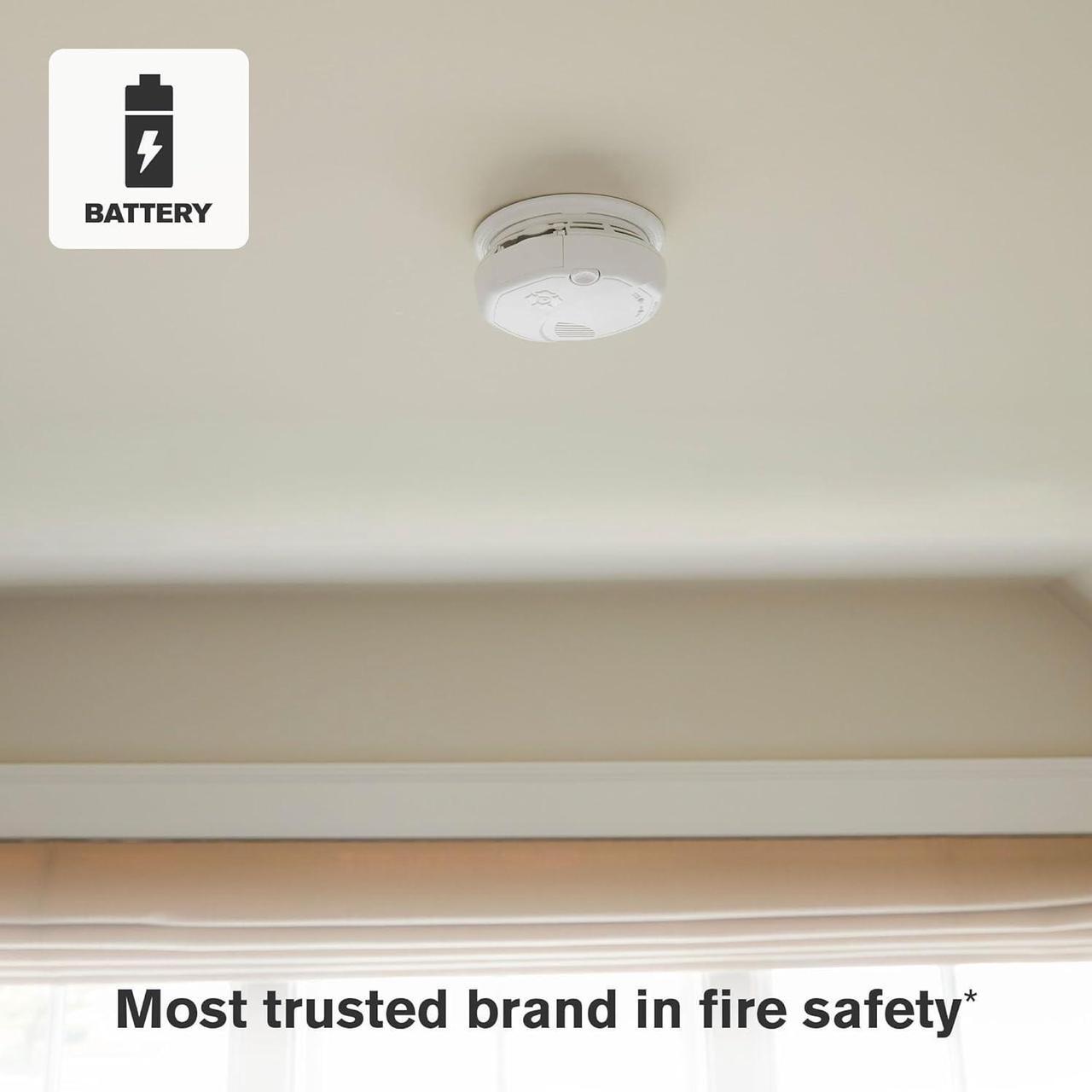 Alt view image 4 of 6 - First Alert SMCO500V, Interconnect Battery-Operated Combination Smoke & Carbon Monoxide Alarm with Voice Alerts, 1-Pack