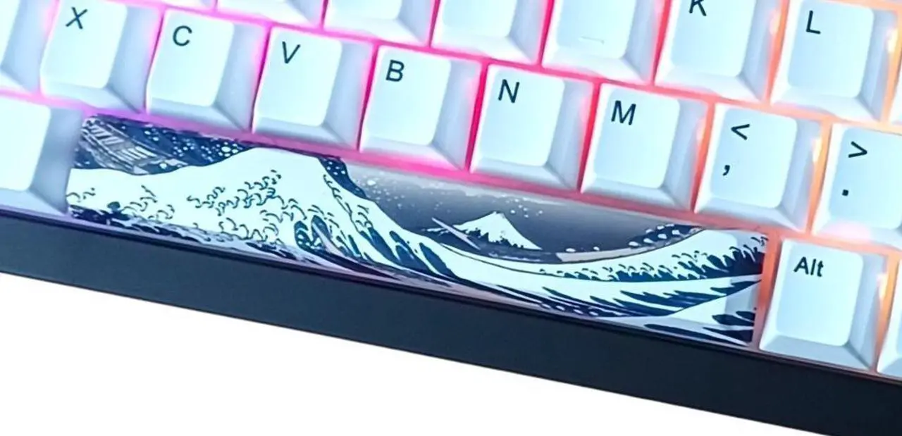 Alt view image 5 of 7 - KB Paradise V75 RGB LED Backlight Great Wave Wired 75% 82Key Mechanical Keyboard, White Case ,18 RGB Backlight Effects, Dye-sublimation keycap ,Hot Swappable,N-Key Rollover,Gateron Pro 3.0 Silver