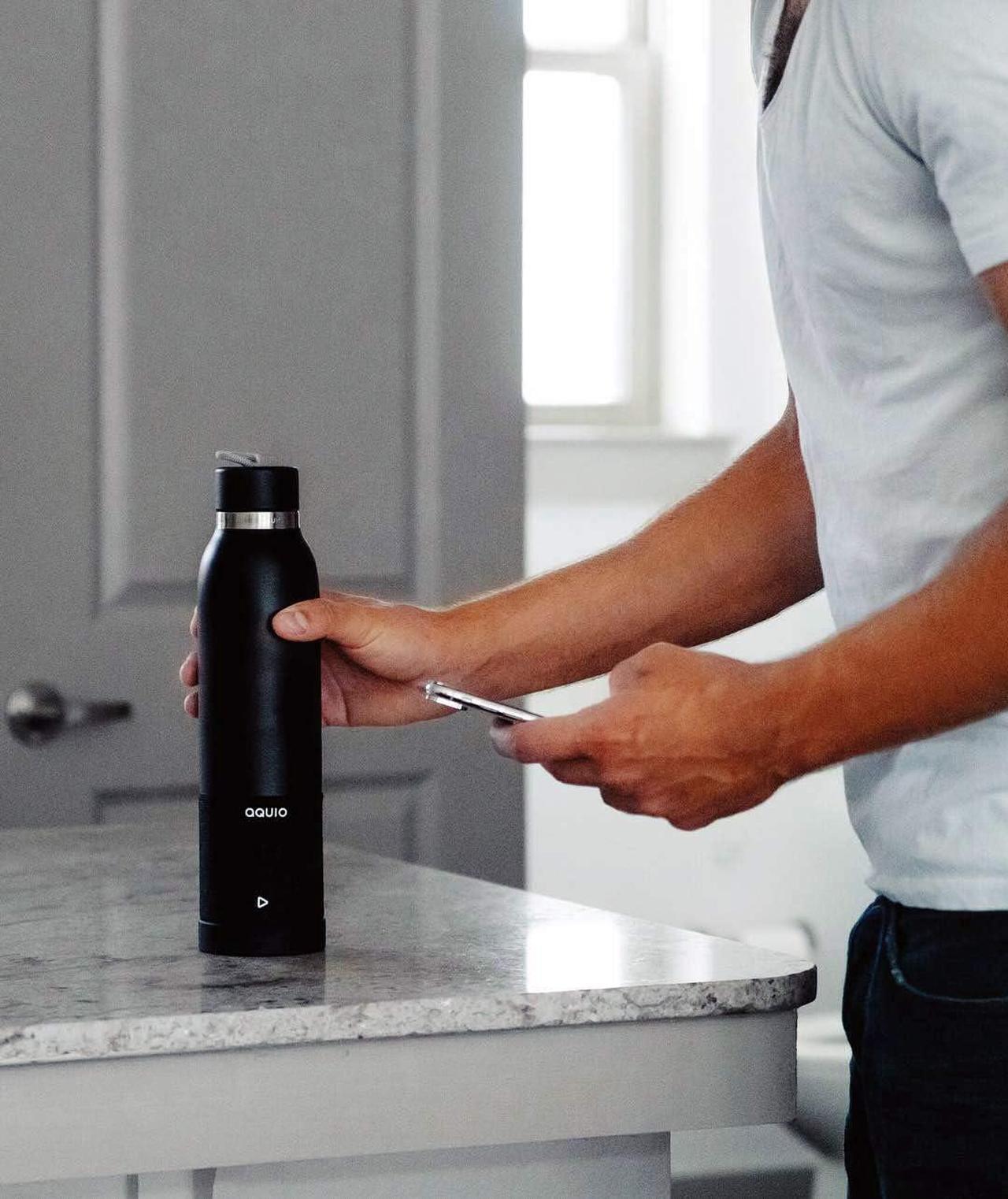 Alt view image 2 of 7 - Aquio IBTB2BB Double-wall Steel Insulated Hydration Bottle with Rechargeable Bluetooth Wireless Speaker, Powered by iHome, Midnight