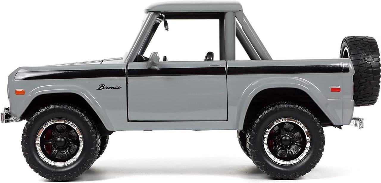 Alt view image 4 of 6 - Jada Toys Just Trucks 1:24 1973 Ford Bronco Die-cast Car Grey, Toys for Kids and Adults