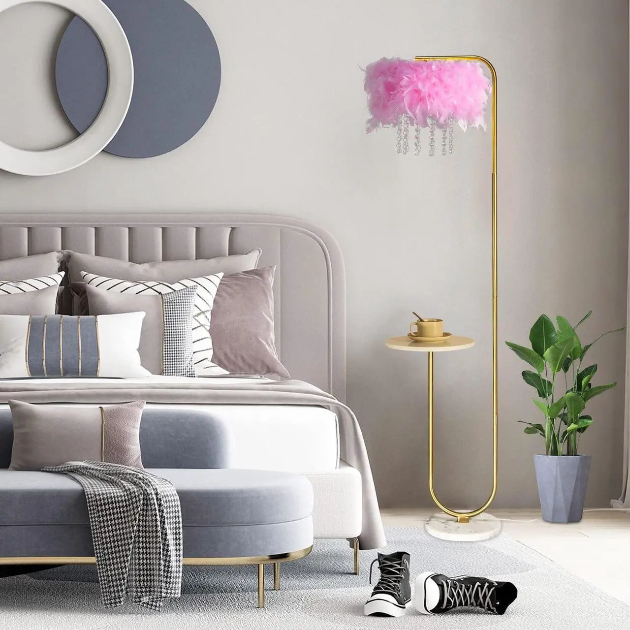 Main image of beaysyty Unique Led Pink Feather Floor Lamp with Tray,Ostrich Feather Stand Lamp,Living Room Bedroom Office Shop Window Decoration Lamp,Foot Switch and Brass/Gold Finish Arc Floor Lamp