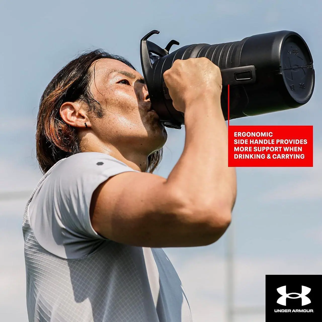 Alt view image 4 of 6 - Under Armour 32 oz Insulated Water Bottles - Sports Water Jug with Handle, Fence Hook, Leak Resistant for Baseball, Football & More, 32 oz Water Bottles, Sports Water Bottle Insulated