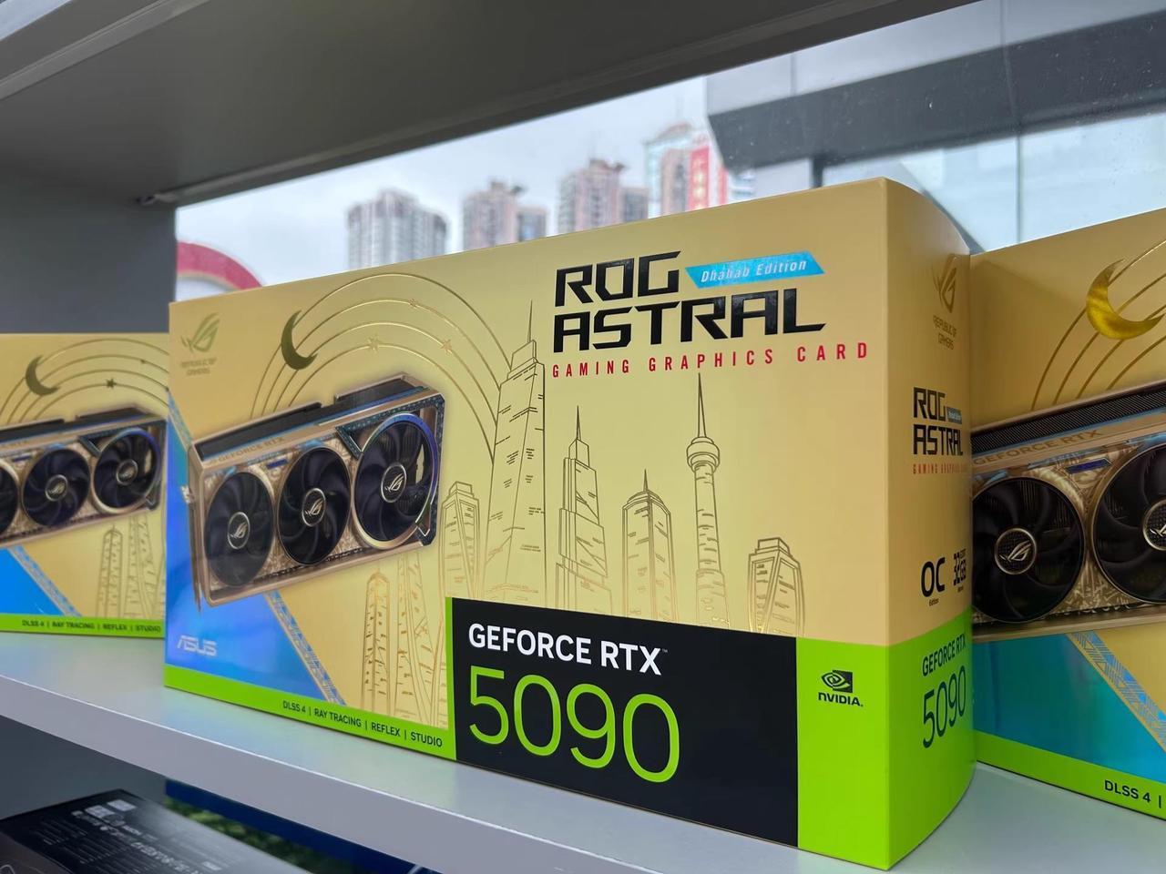 Alt view image 3 of 7 - ASUS ROG Astral GeForce RTX 5090 32GB GDDR7 OC DHAHAB Edition ROG-ASTRAL-RTX5090-O32G-DHAHAB-EDITION DLSS 4.0 PCI Express 5.0 Graphics Card