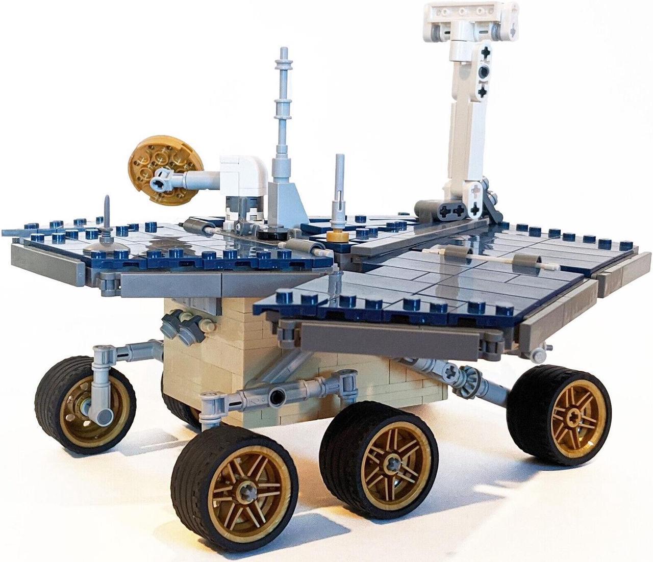 Alt view image 2 of 4 - ZITIANYOUBUILD C6335 1:7.5 Scale UCS Mars Exploration Vehicle with Major Details 771 Parts