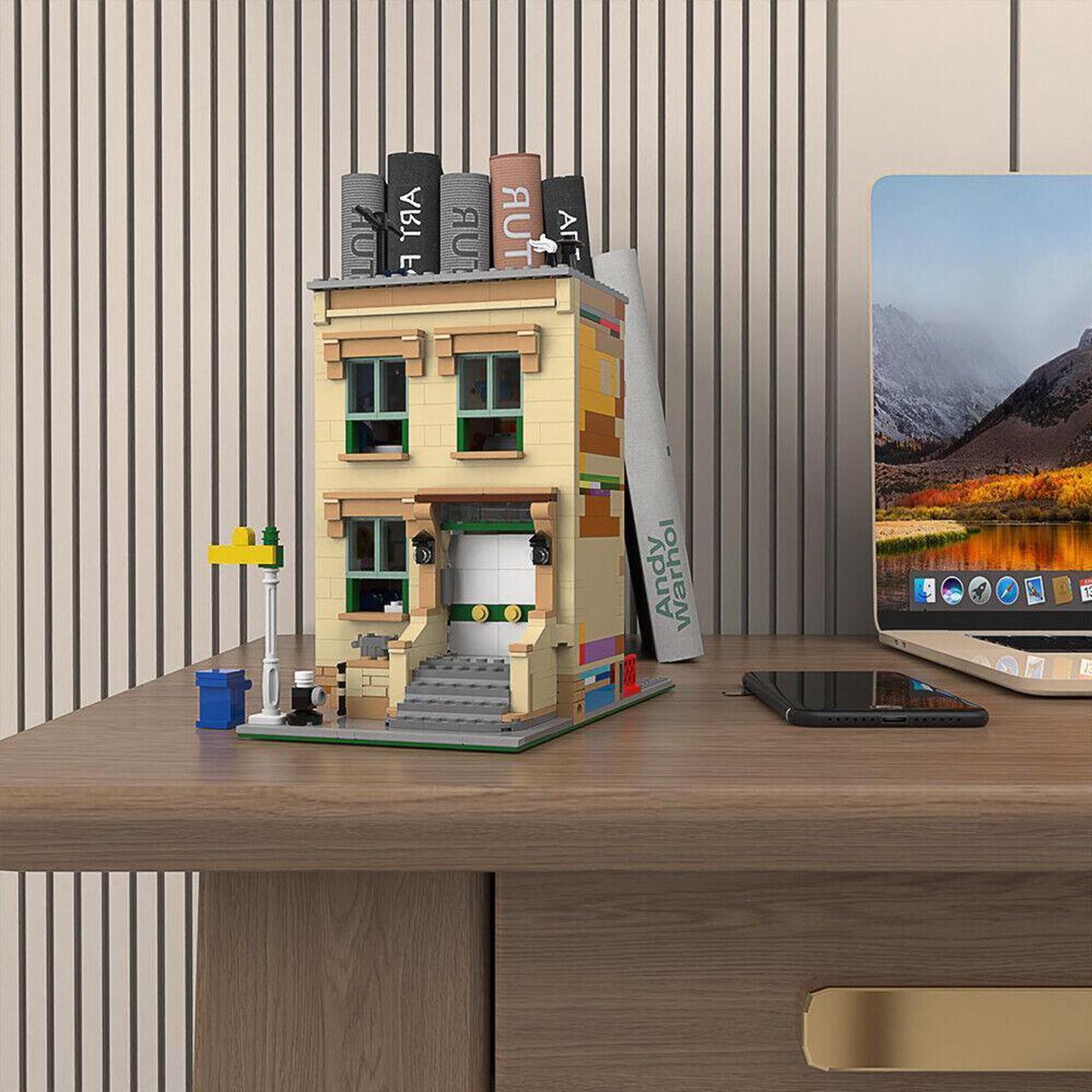 Alt view image 5 of 6 - ZITIANYOUBUILD YOUFOY Modular Building Street with Interiors for Collection 944 Pieces MOC
