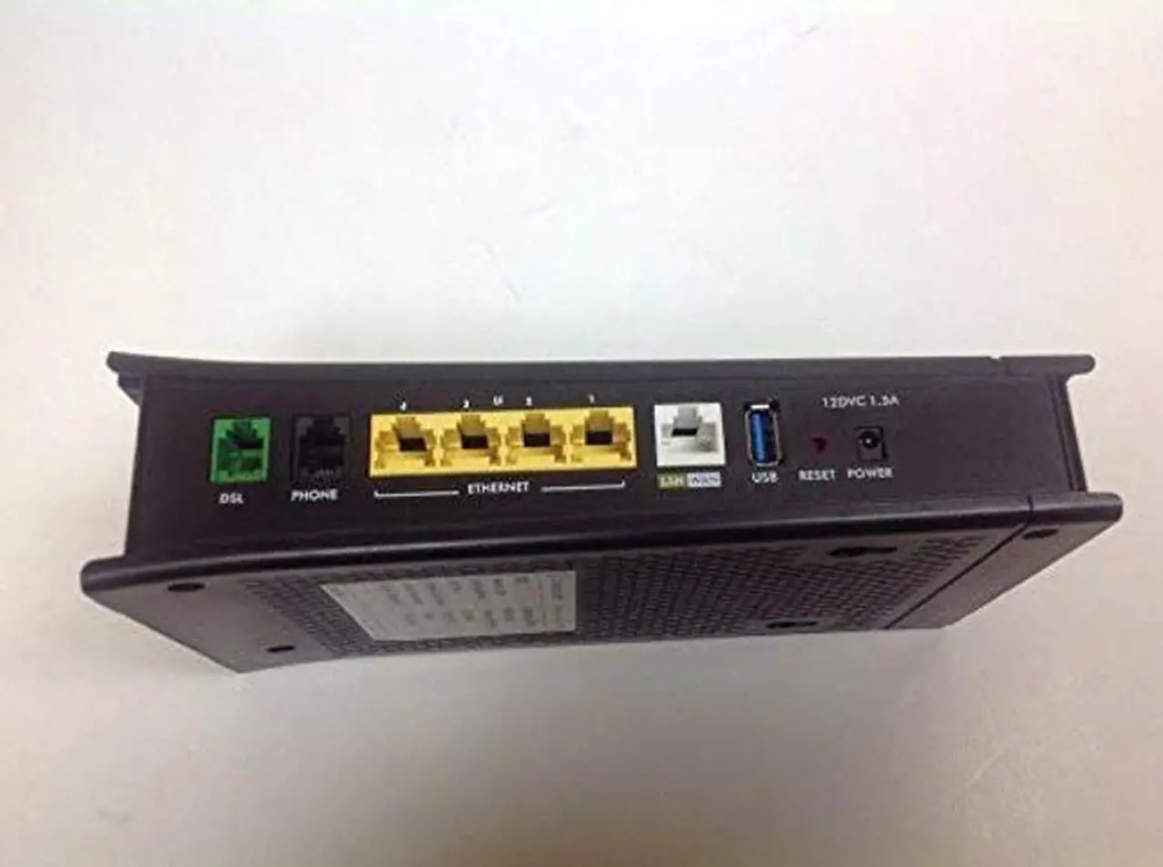 Alt view image 2 of 4 - ZyXEL C1100Z 802.11n VDSL2 Wireless Gateway CenturyLink