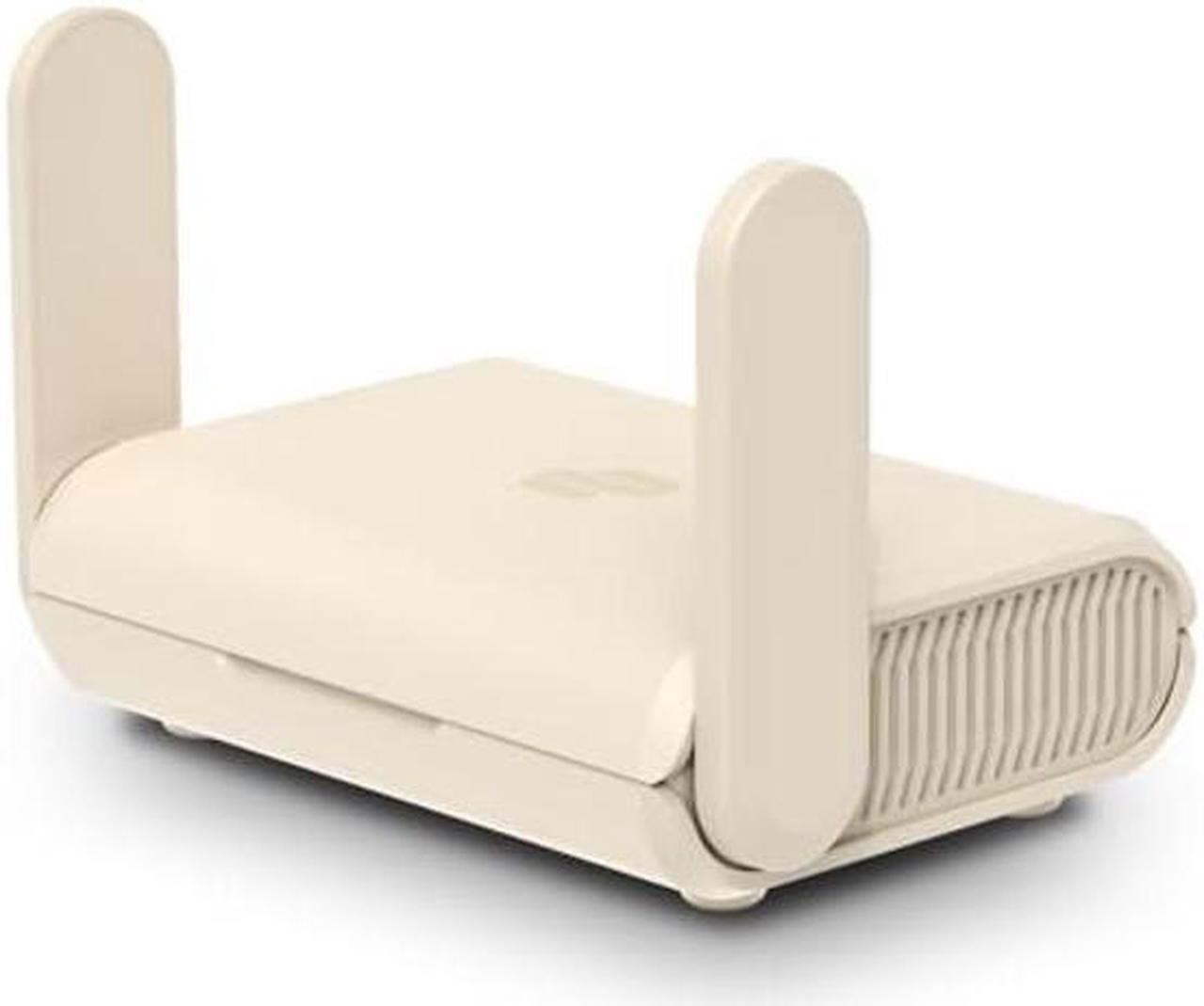 Main image of ExpressVPN Aircove Go | Portable & Pocket-Sized | Wi-Fi 6 VPN Router | VPN Protection for Travel | USB-C Power | Includes 30-Day ExpressVPN Free Trial (U.S. & Canada Version)