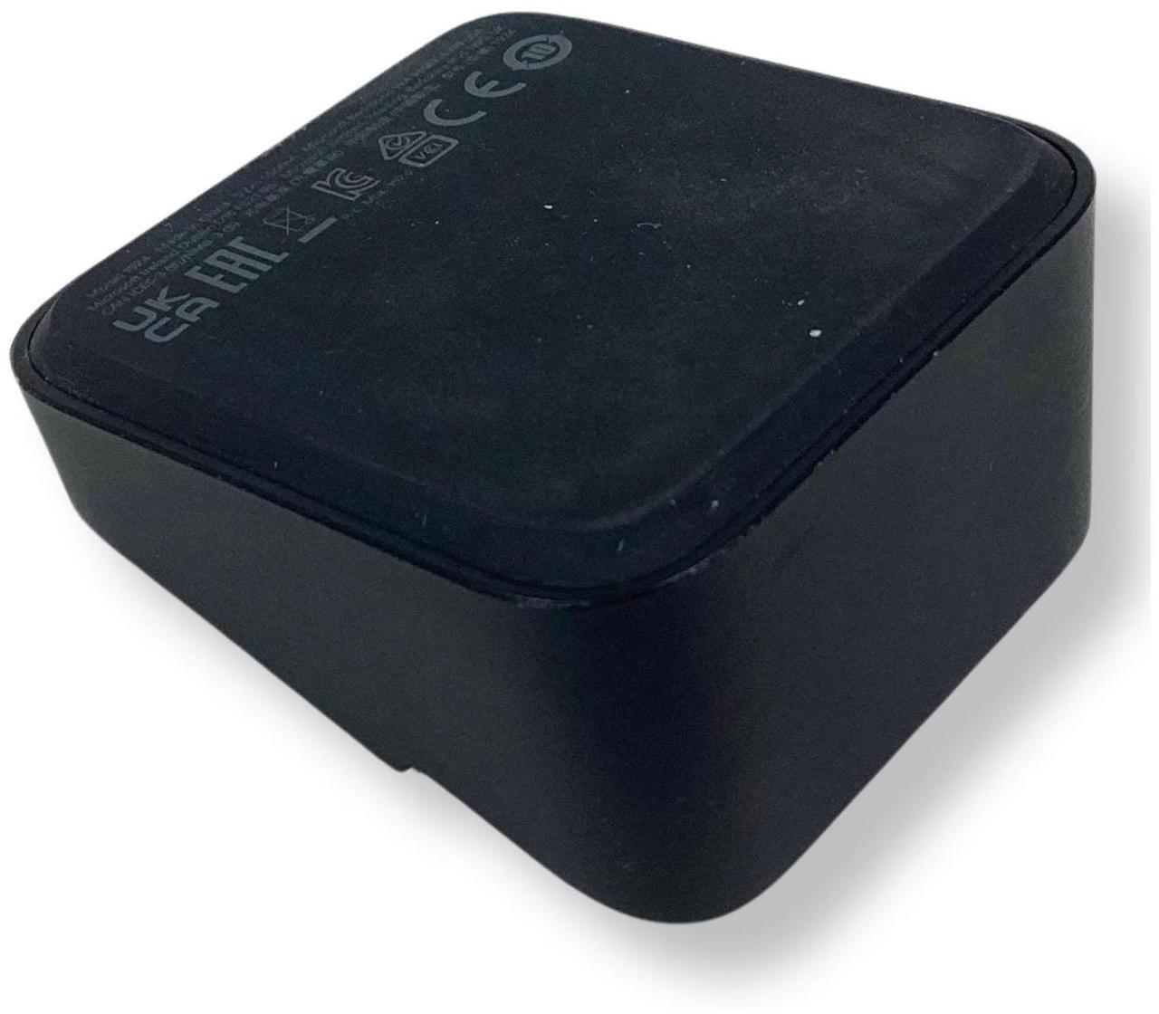 Alt view image 6 of 8 - Microsoft Xbox Elite Series 2 Carrying Case - Black, PC Gaming Accessory with Charge Stand (Controller Not Included) - OEM