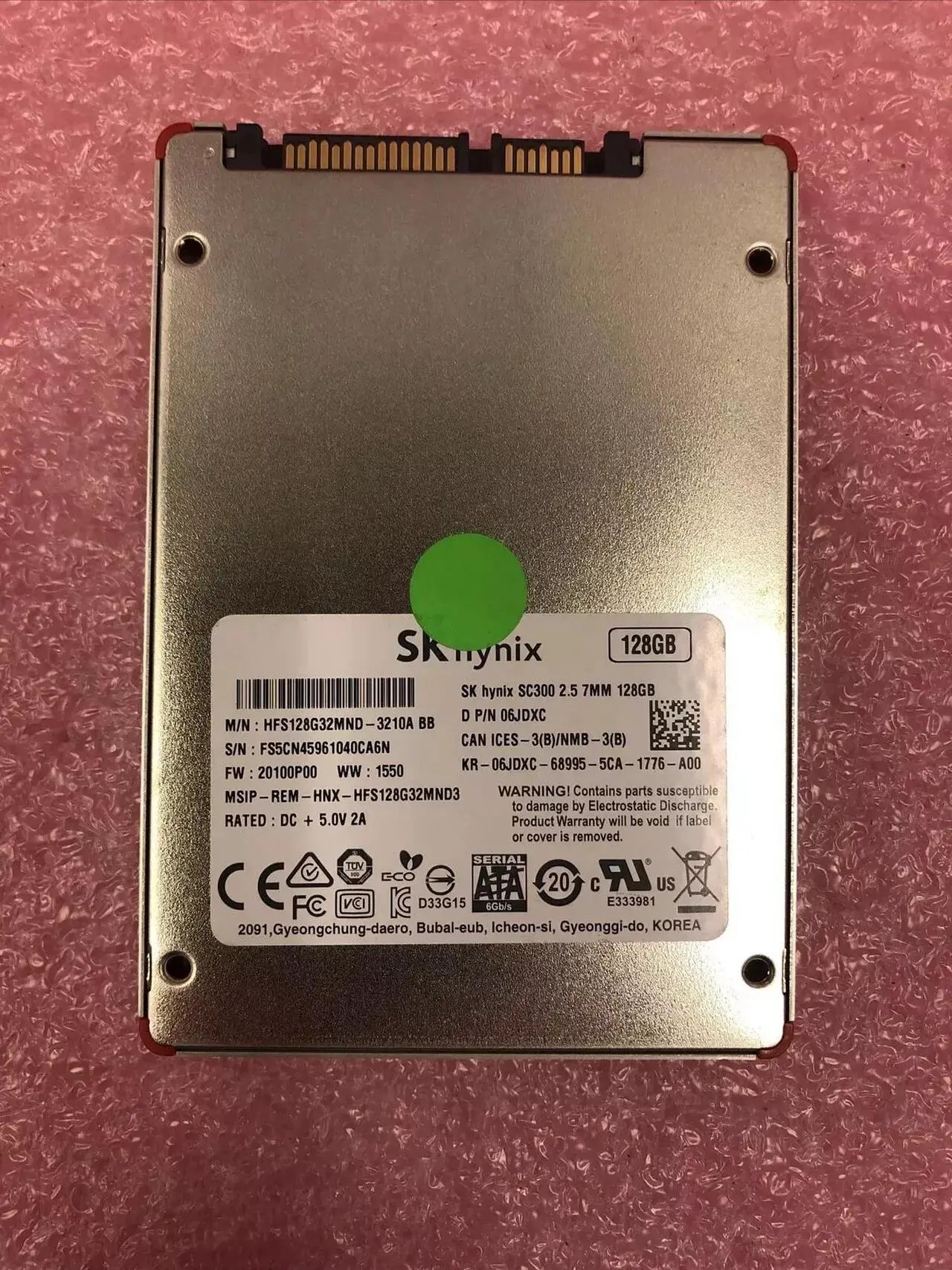 Main image of Dell 6JDXC 128 GB 2.5 Inches Internal Solid State Drive for Alienware Area-51 R2 - 6 Gbps - SATA - SK Hynix SC300 Series - HFS128G32MND-3210A