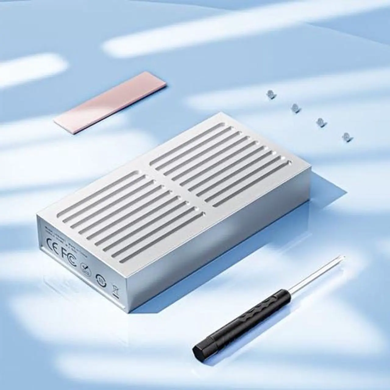 Main image of ALYYDBG Aluminum 40Gbps M.2 NVMe SSD Enclosure, 8TB USB-C External Hard Drive for M1 M2 Pro/Max, Support 2280 B&M+M-Key PCIe, Compatible Thunderbolt 3/4 USB 4/3.2/3.1/3.0/2.0