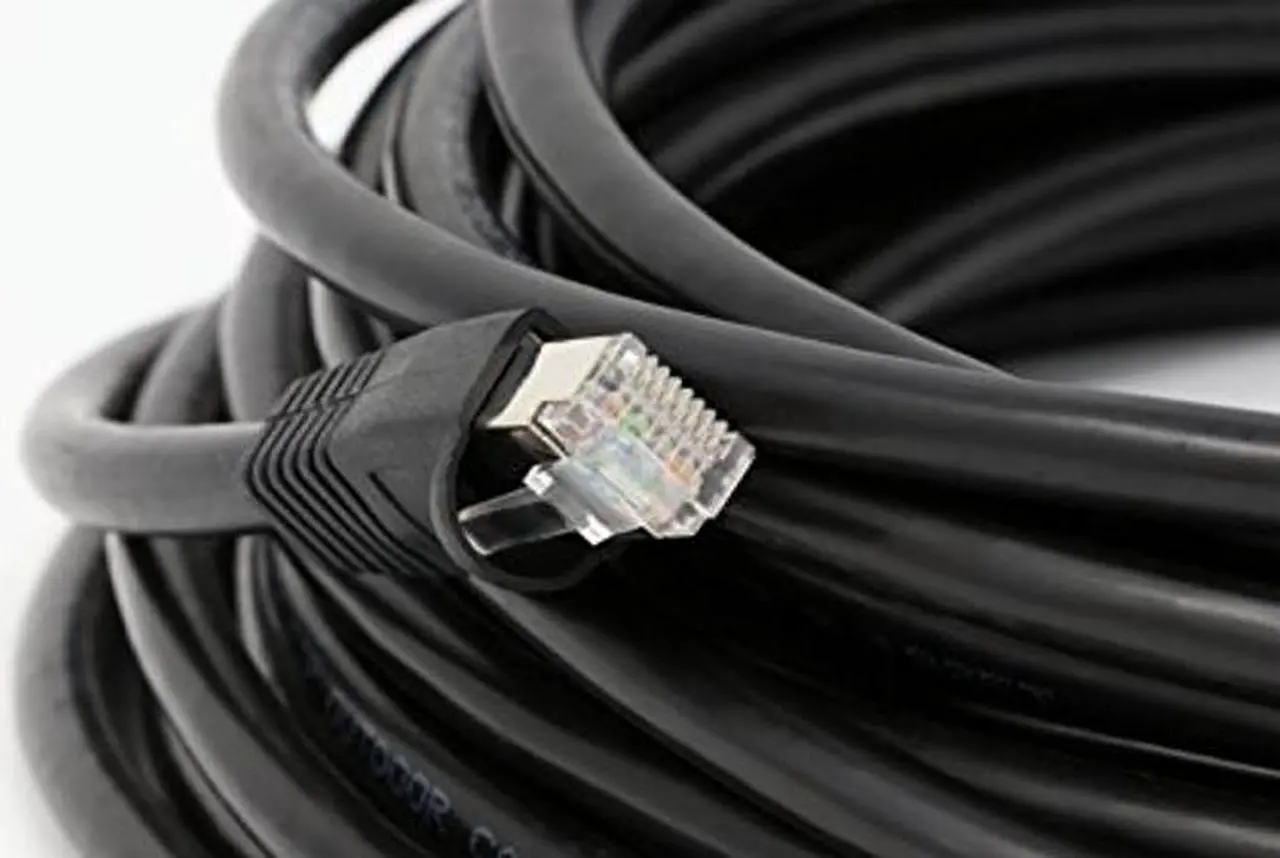 Alt view image 2 of 5 - Ultra Spec Cables 330ft Cat5e Outdoor Waterproof Ethernet Cable Direct Burial Shielded (Pure Copper)
