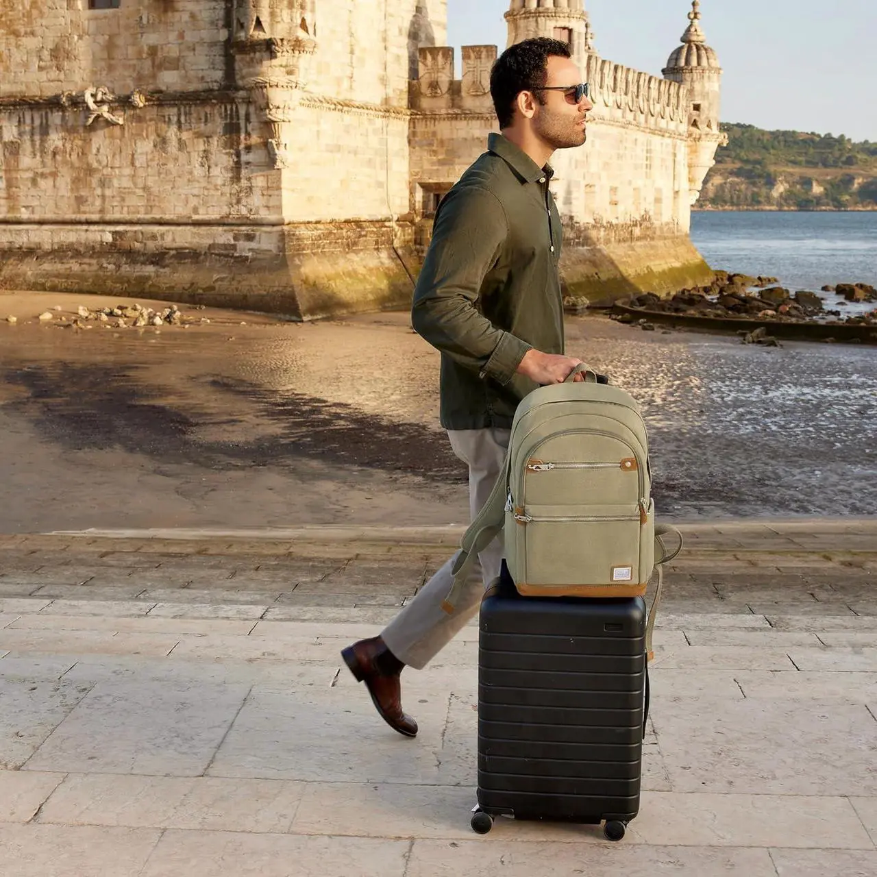 Alt view image 4 of 7 - Travelon Anti-Theft Heritage Backpack