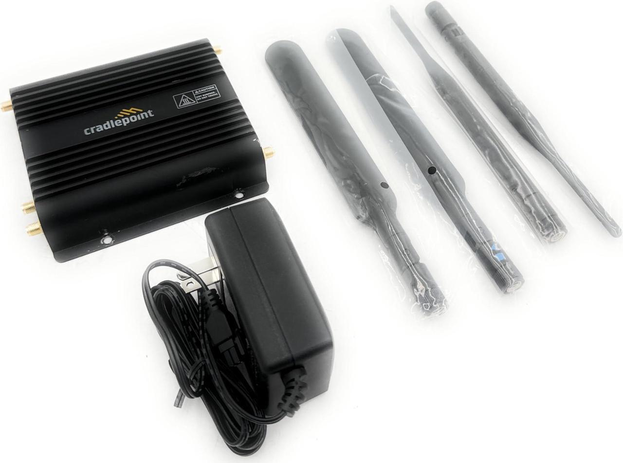 Main image of Cradlepoint IBR900 Router with WiFi (600Mbps modem) with 1 Year NetCloud Essentials & 24x7 Support