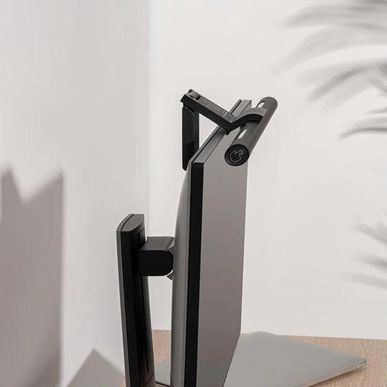 Alt view image 3 of 7 - Desky Monitor Light Bar
