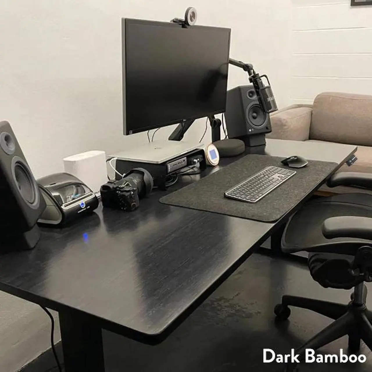 Alt view image 4 of 7 - Desky Dual Bamboo Sit Stand Desk - Bamboo / 72 x 30 in / Grey