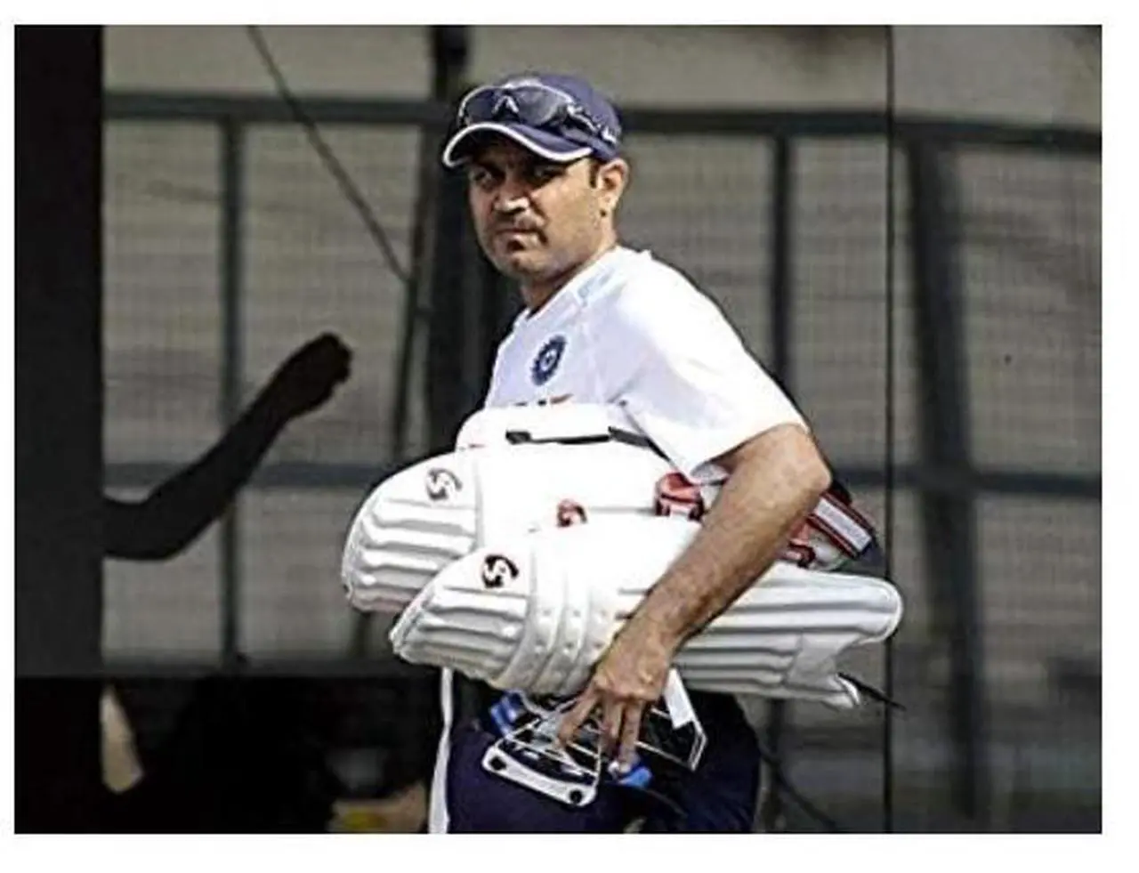 Alt view image 2 of 2 - SG Best Sports 100% Original Brand Cricket Complete Set with Accessories in Full Size (Ideal for Senior Players) Cricket Full Kit