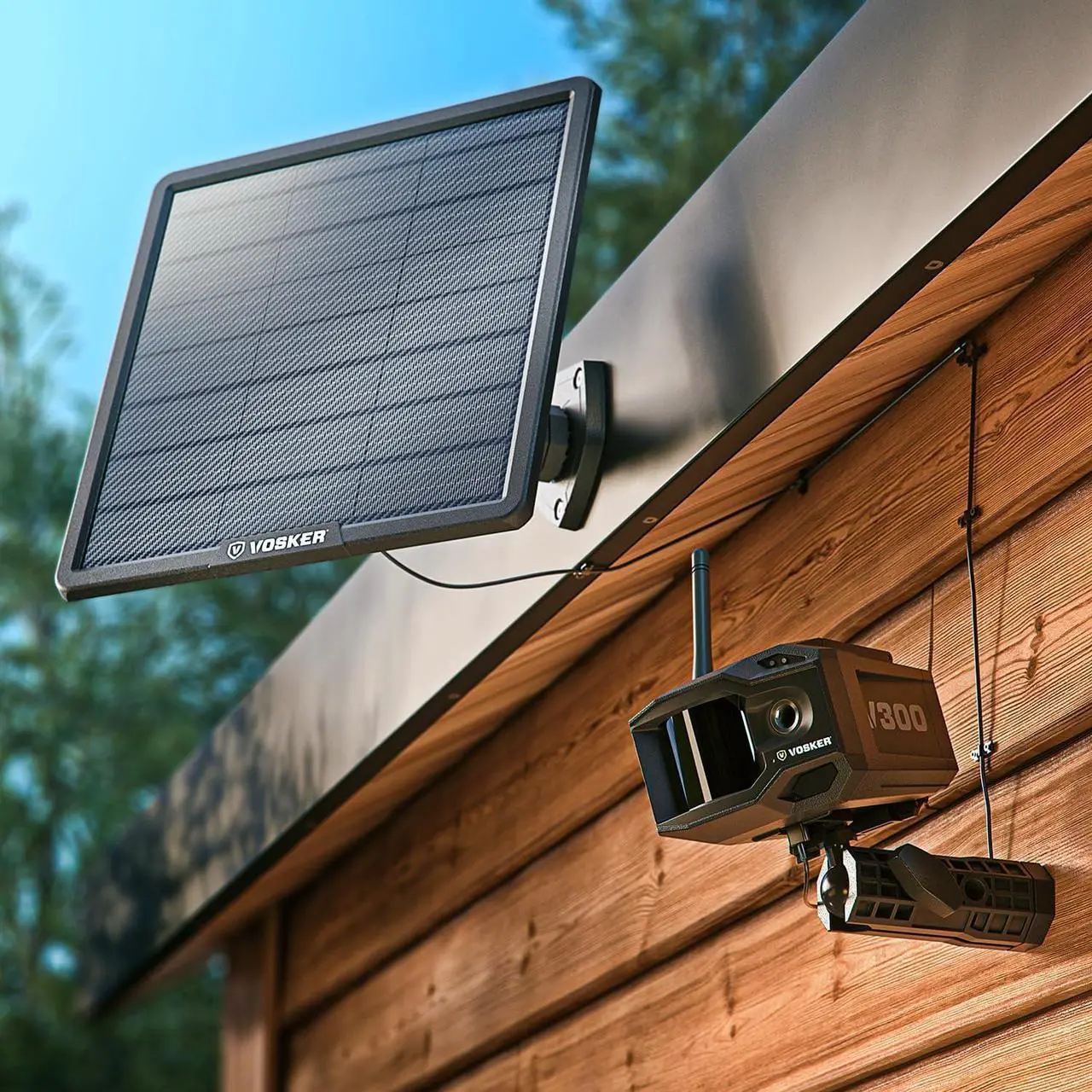 Alt view image 2 of 7 - Vosker V300 Ultimate 4G-LTE Autonomous Outdoor Security Camera with External Solar Panel | High-Capacity 15,000 mAh External Solar Power Bank | SIM Cards Included | No WiFi Needed | Live Streaming