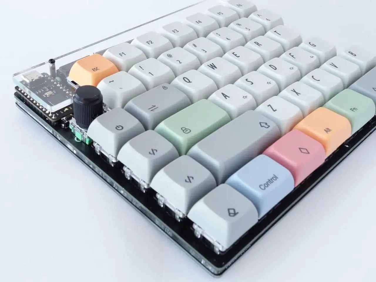 Alt view image 2 of 5 - nullbits SNAP 75% Mechanical Keyboard Kit (Plus - White)