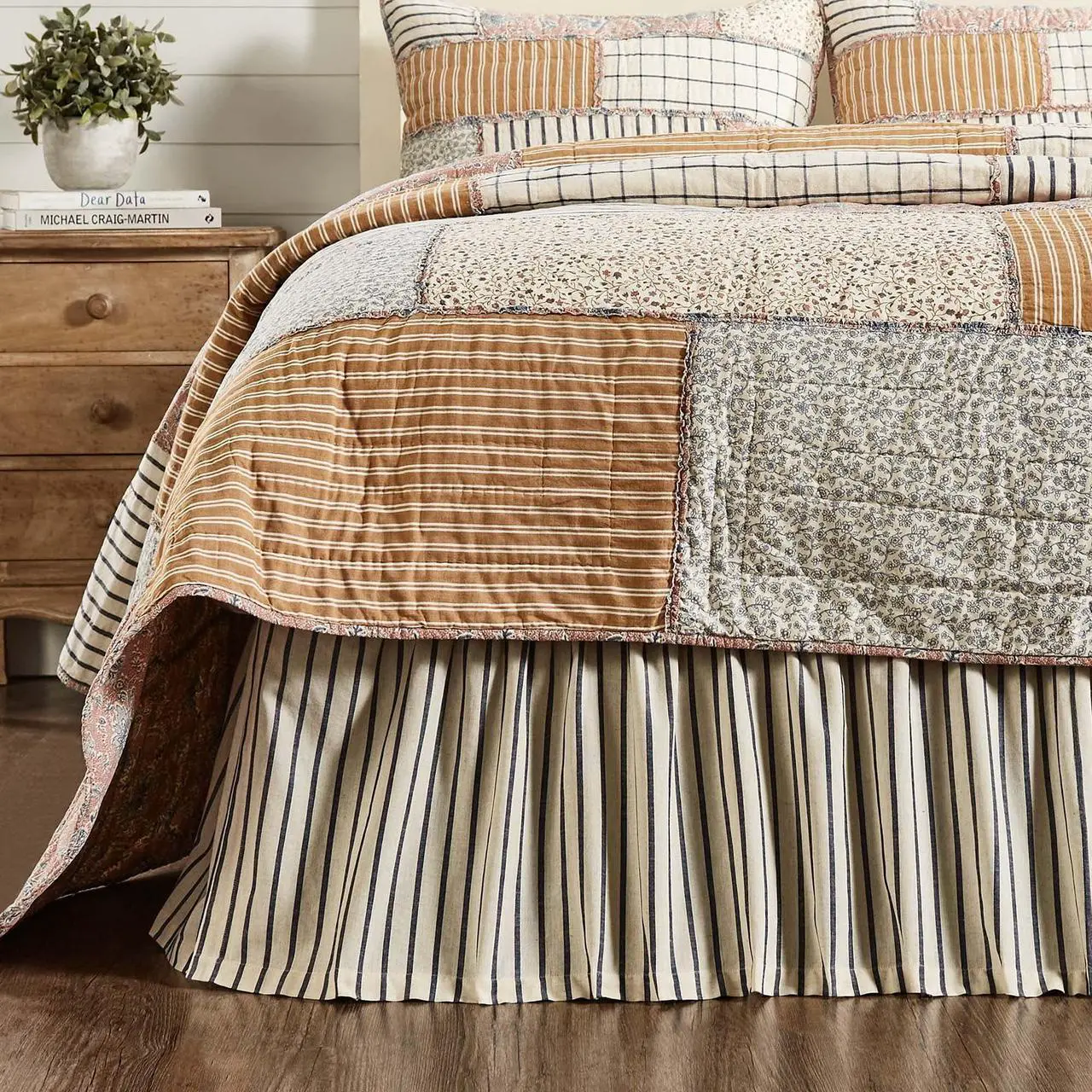 VHC Brands Bed Skirt - Thumbnail 3