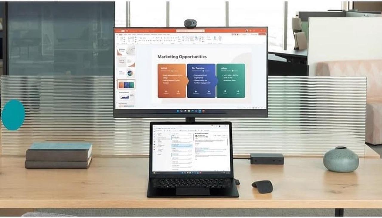 Alt view image 5 of 11 - Microsoft Surface Laptop 5 Notebook i7-1265U 16 GB 256 GB Windows 10 Pro