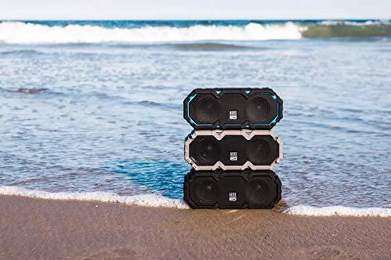 Alt view image 4 of 4 - Altec Lansing IMW578L LifeJacket 3, Up to 30 Hours of Battery Life, IP67 Everything Rating: Waterproof, Dirtproof, Snowproof and it Floats! | Royal Blue (IMW578L-RYB)
