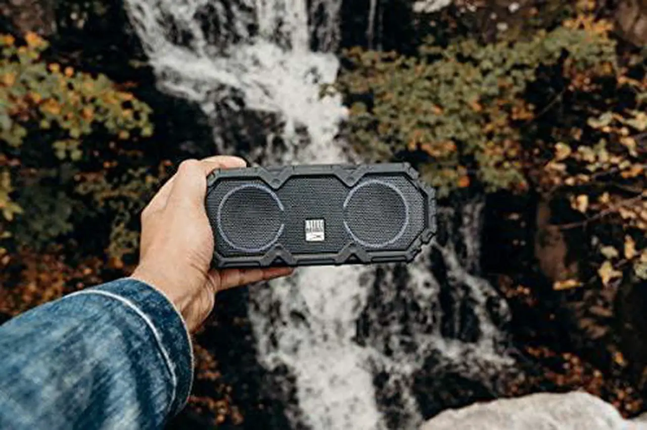 Alt view image 3 of 4 - Altec Lansing IMW578L LifeJacket 3, Up to 30 Hours of Battery Life, IP67 Everything Rating: Waterproof, Dirtproof, Snowproof and it Floats! | Royal Blue (IMW578L-RYB)