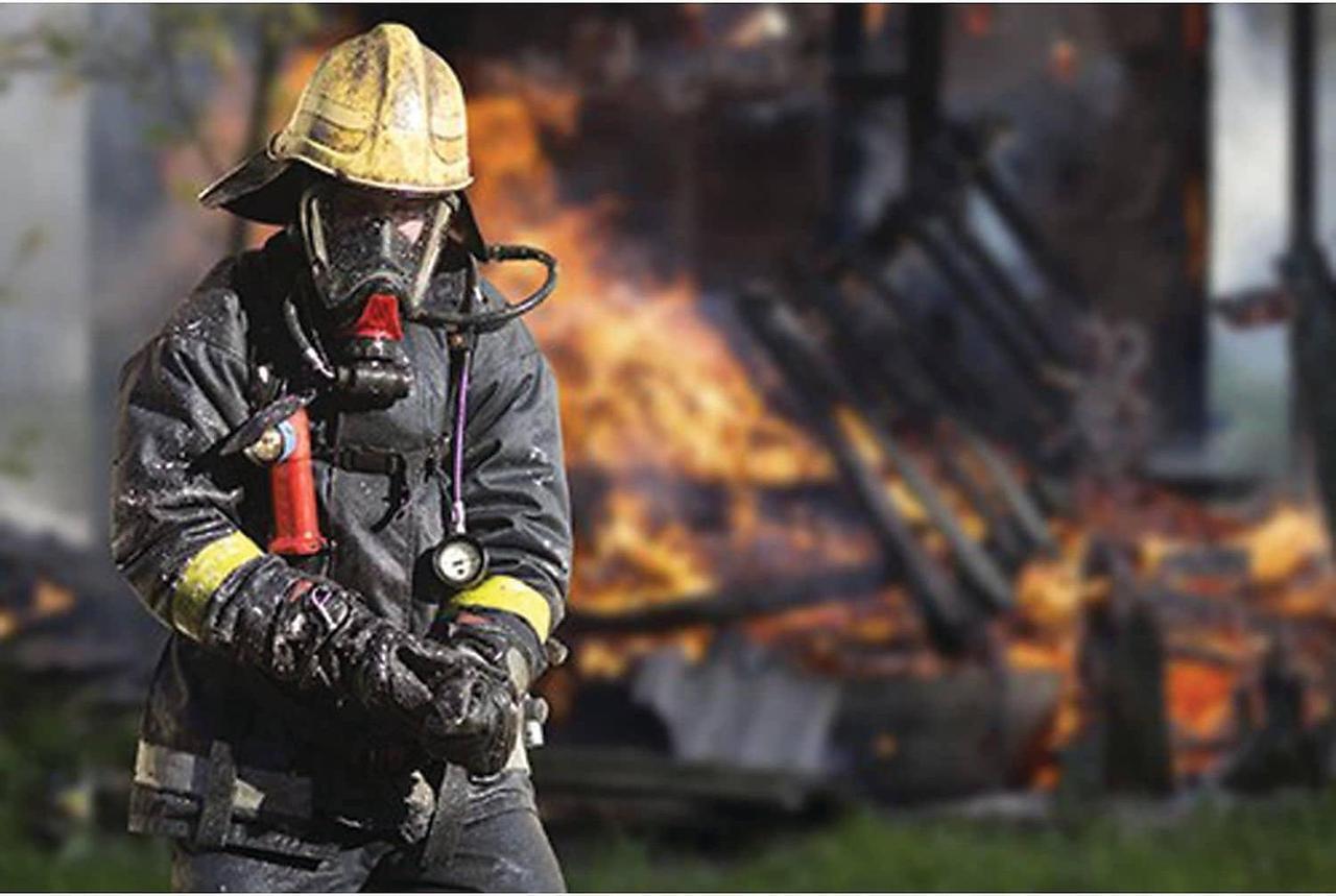Alt view image 5 of 6 - Uniden BC125AT Black/Charcoal Bearcat Handheld Scanner42 UNNBC125AT